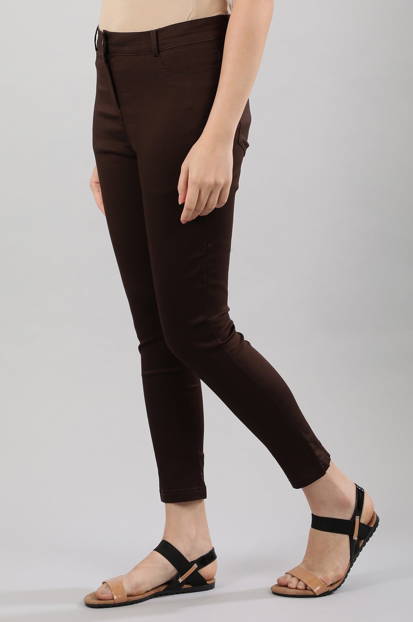 Brown Solid Jeggings