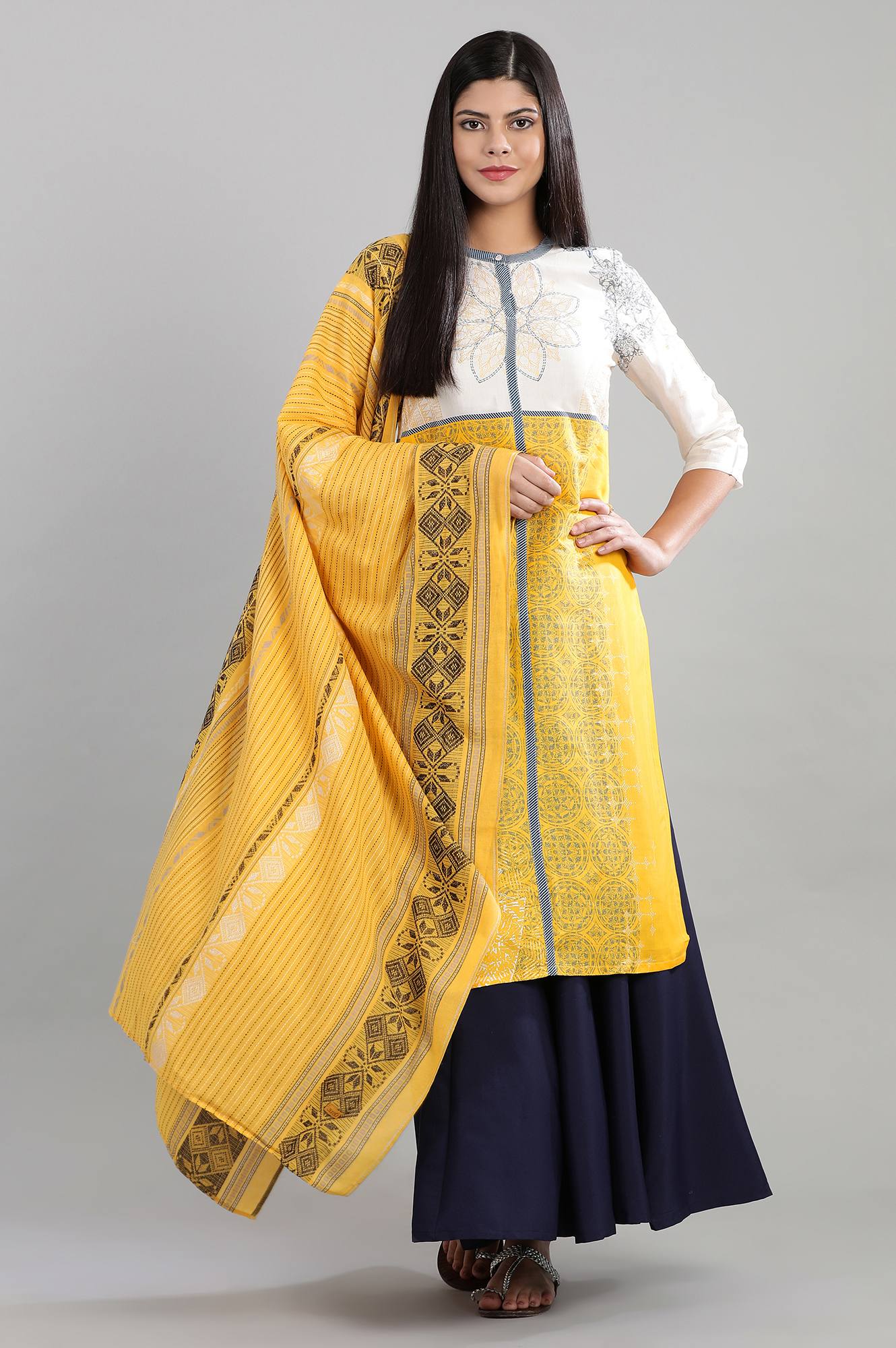 Yellow Yarn-dyed Dupatta