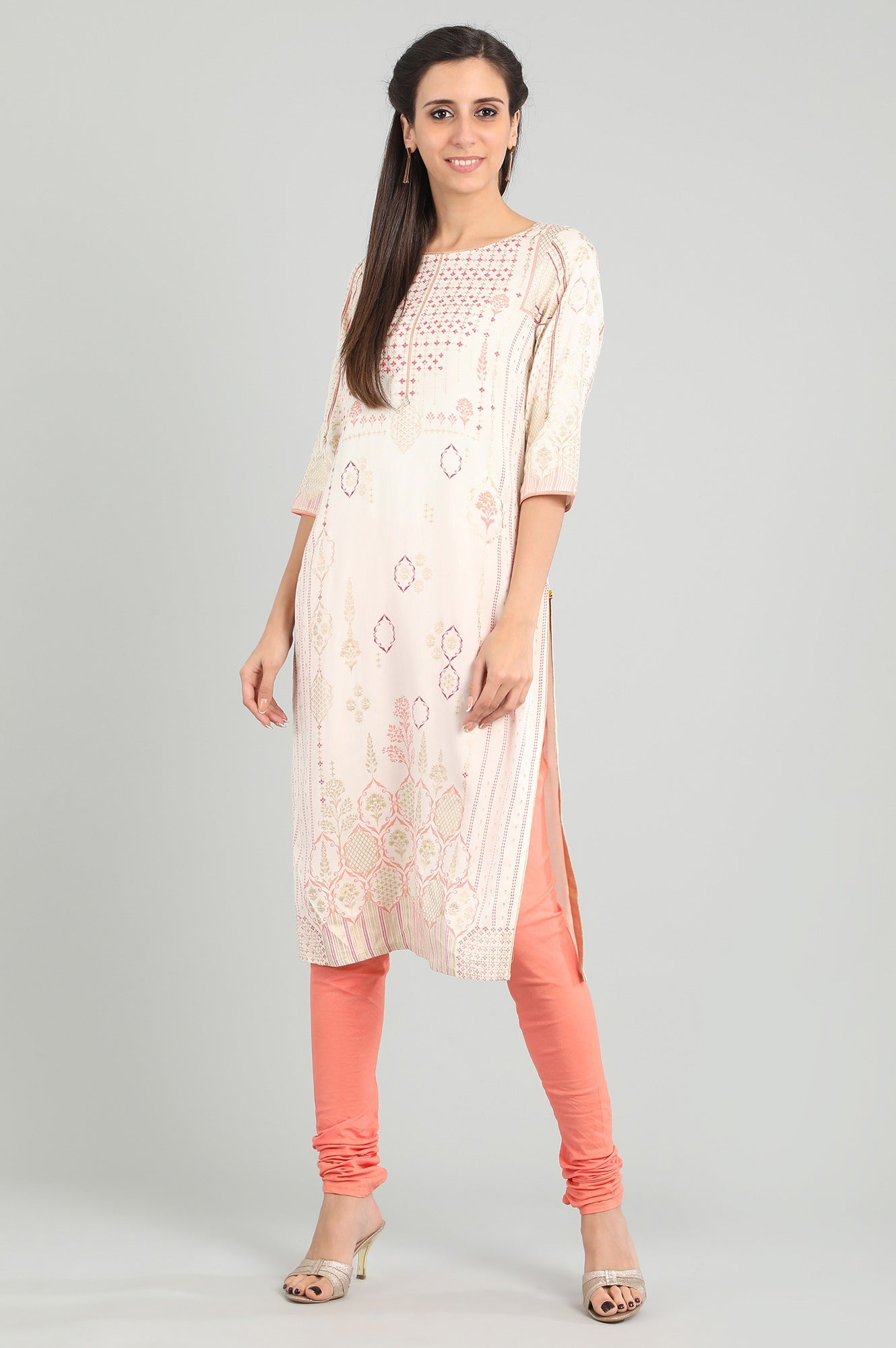 Cream Round Neck kurta Set