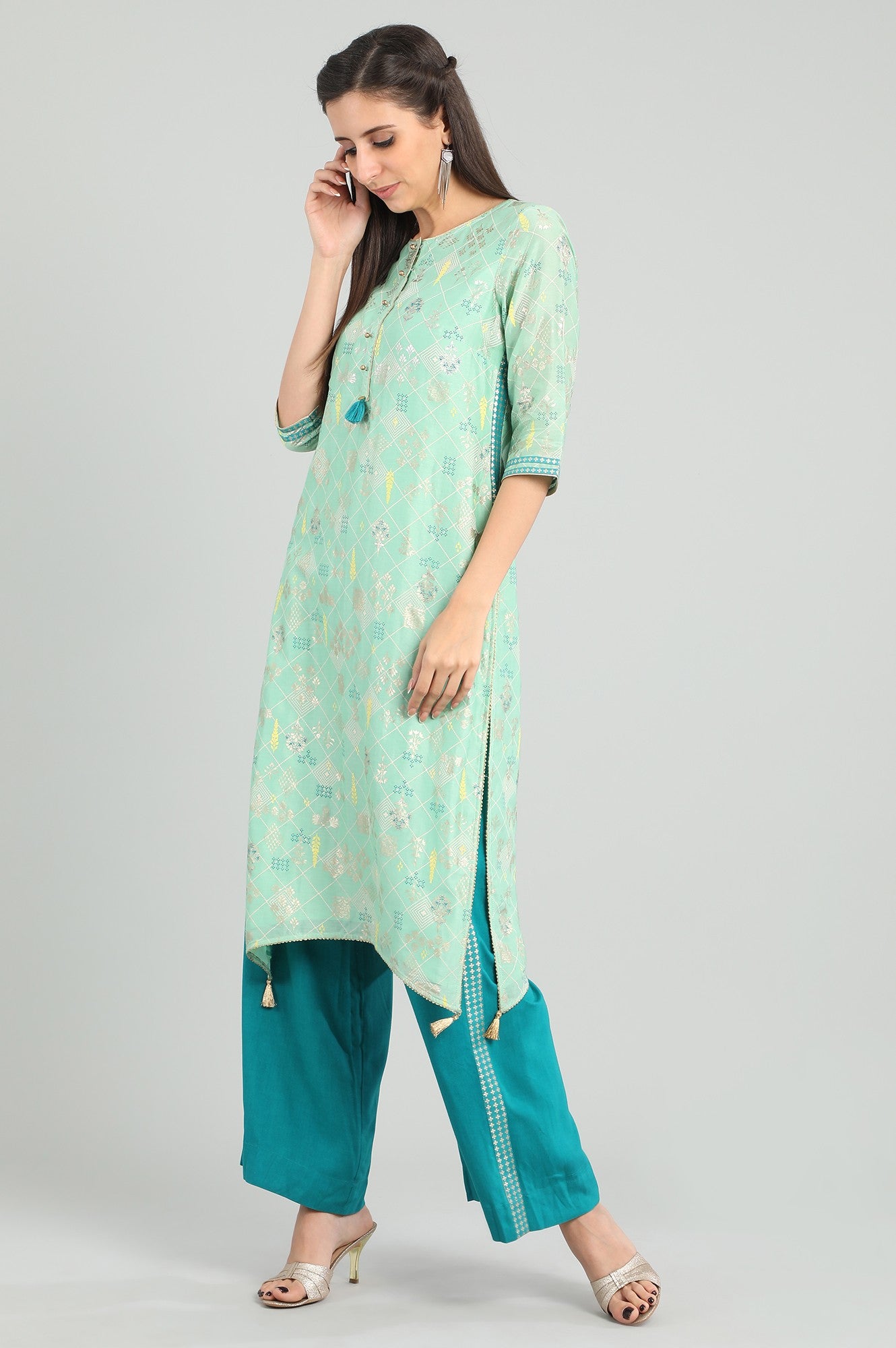 Green Round Neck Chanderi kurta Set