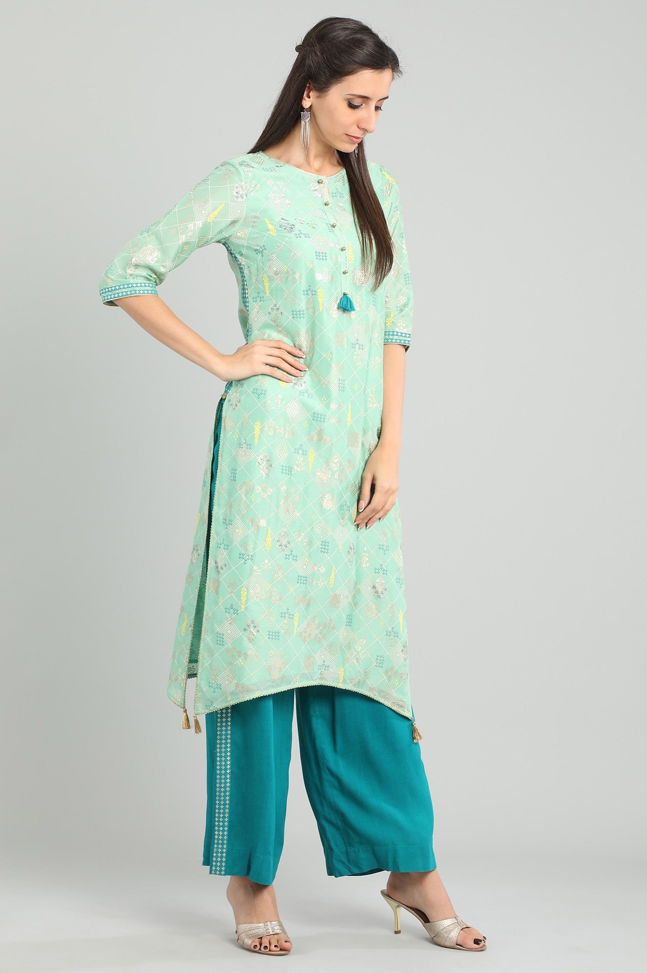 Green Round Neck Chanderi kurta Set