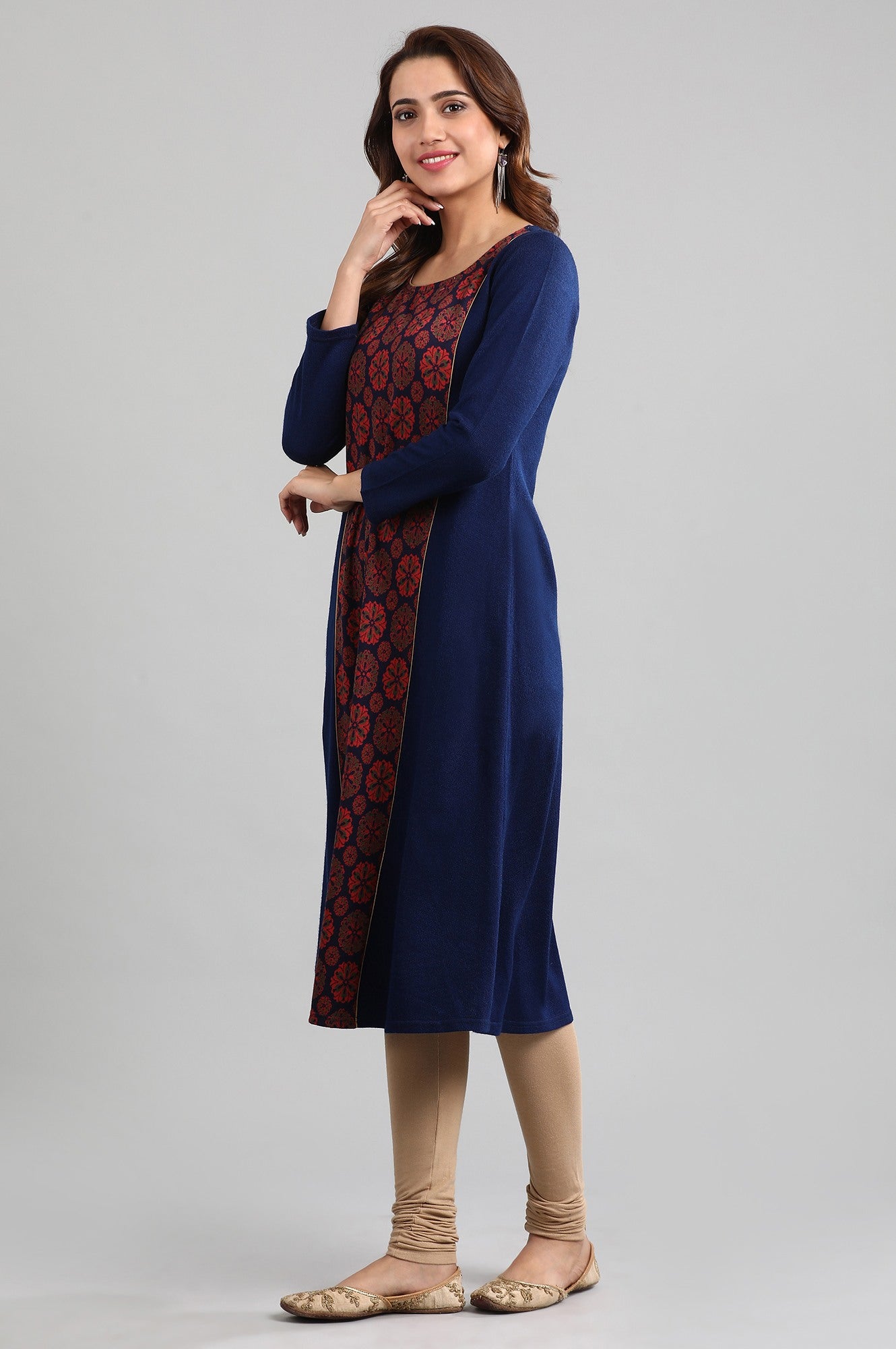 Blue Round Neck Yarn-dyed Winter kurta