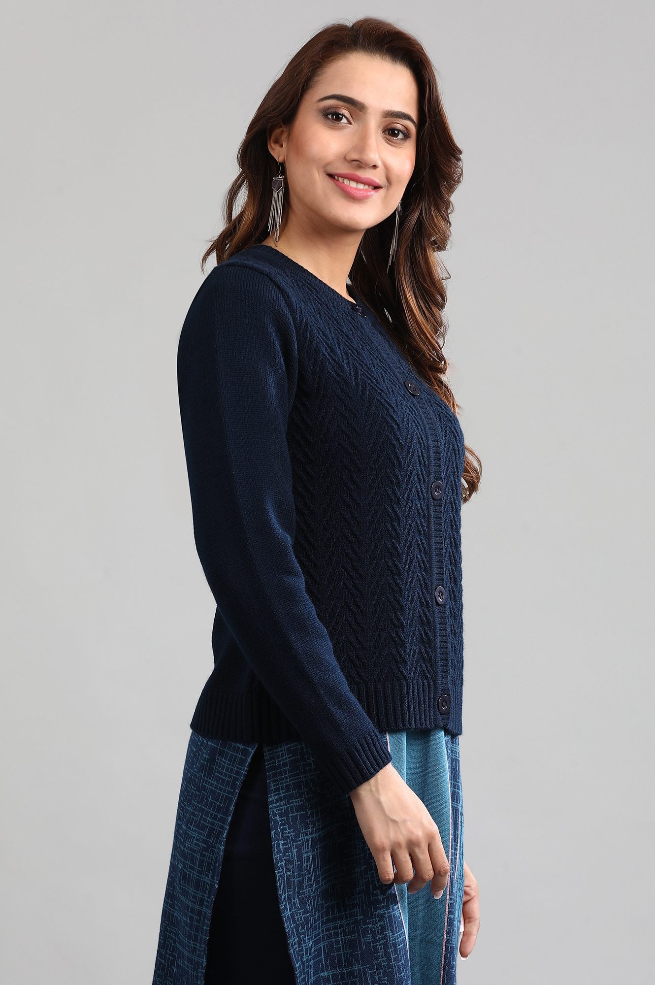 Blue Round Neck Solid Sweater