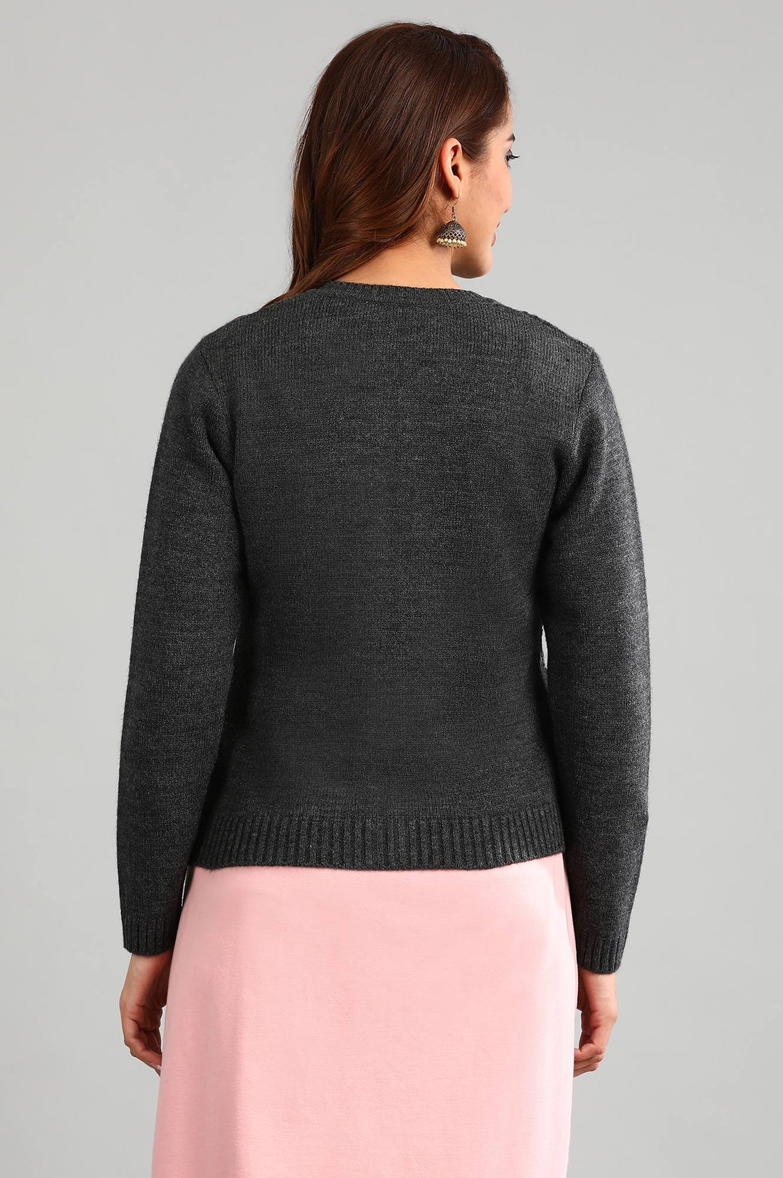 Grey Round Neck Solid Sweater