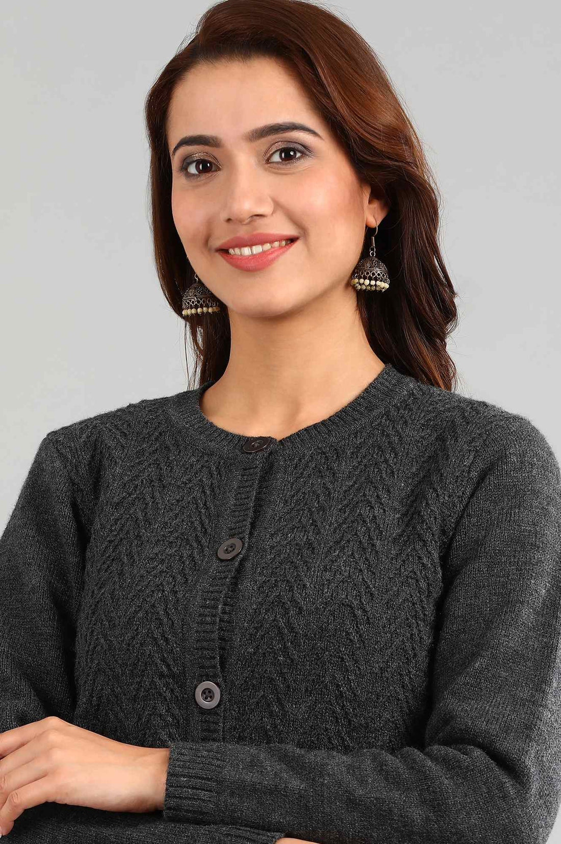 Grey Round Neck Solid Sweater