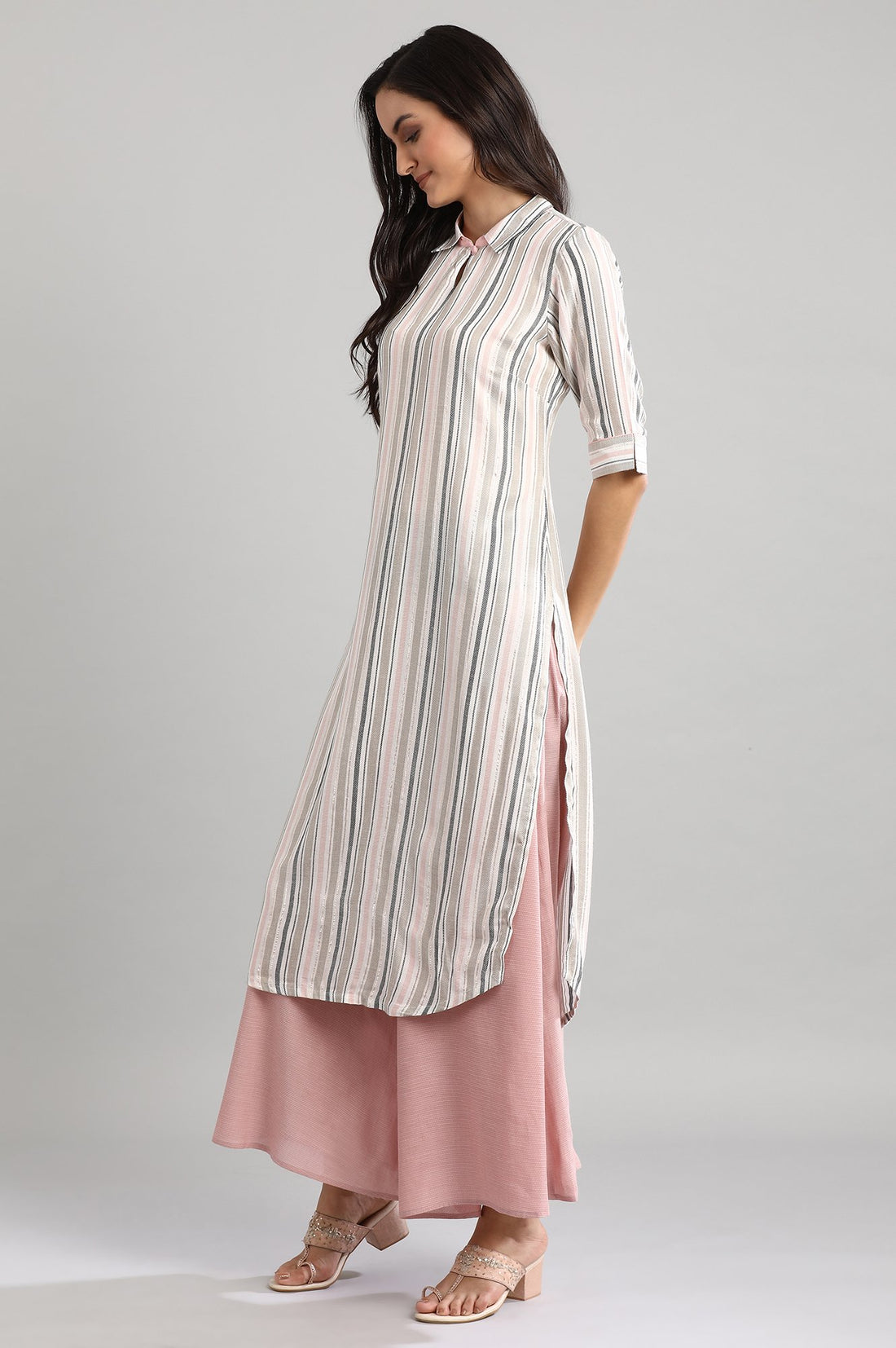 Off-White Striped Collar Neck kurta