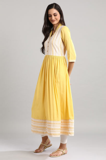 Yellow Shawl Collar Flared kurta