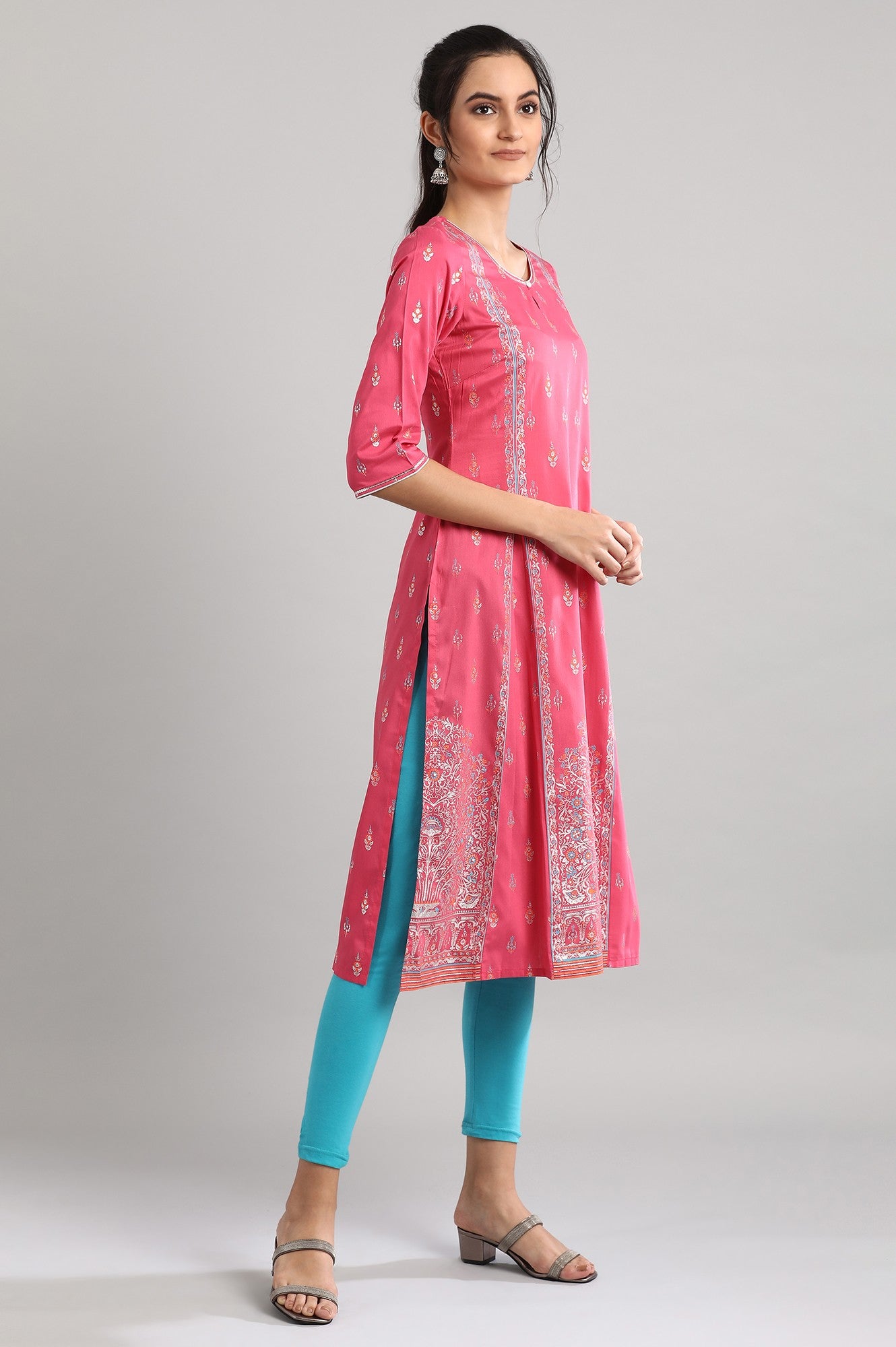 Pink Round Neck Printed kurta