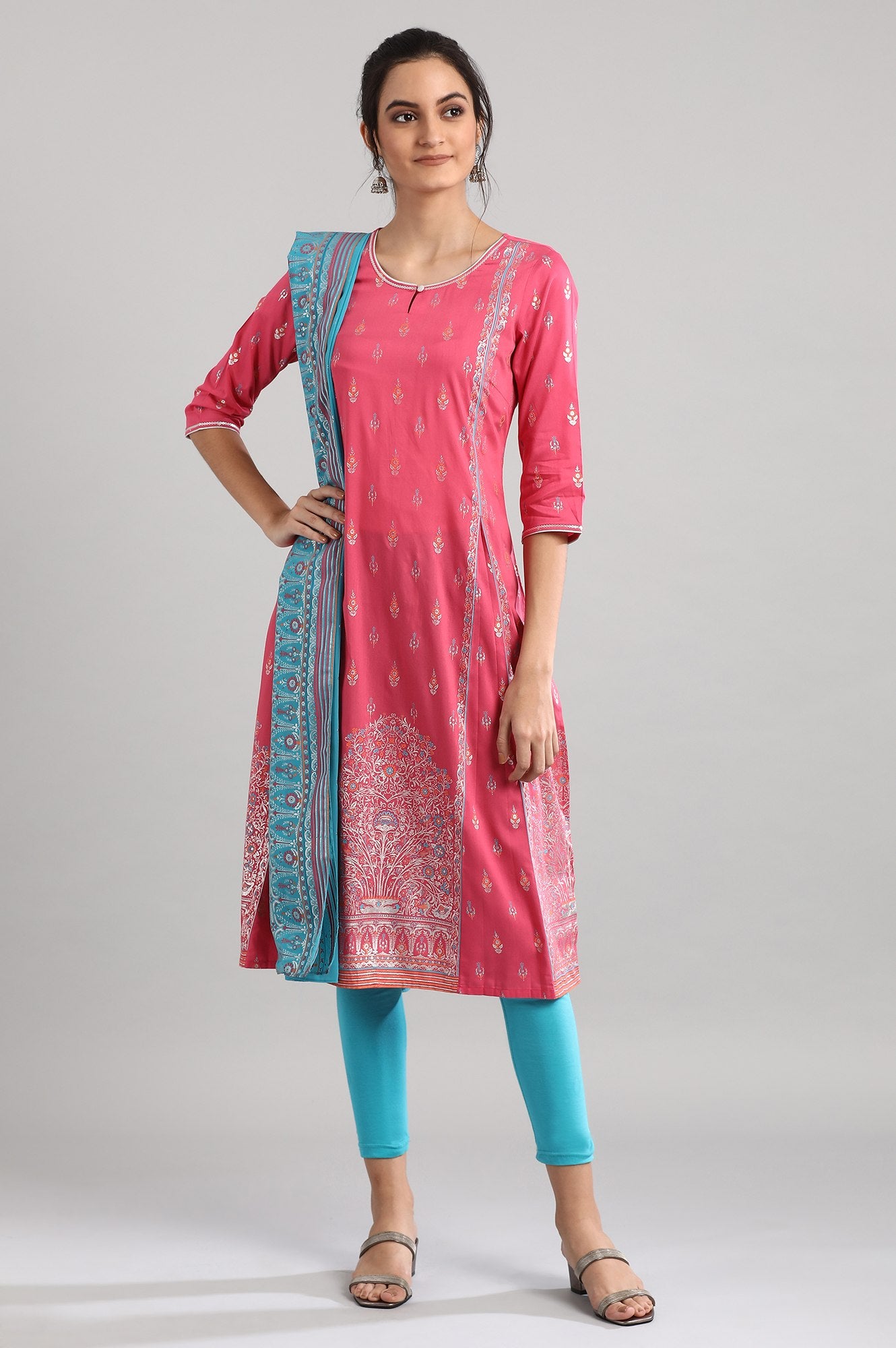 Pink Round Neck Printed kurta