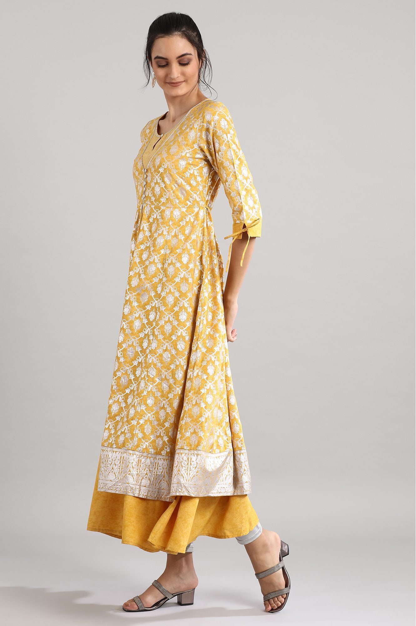 Yellow Round Neck Printed kurta