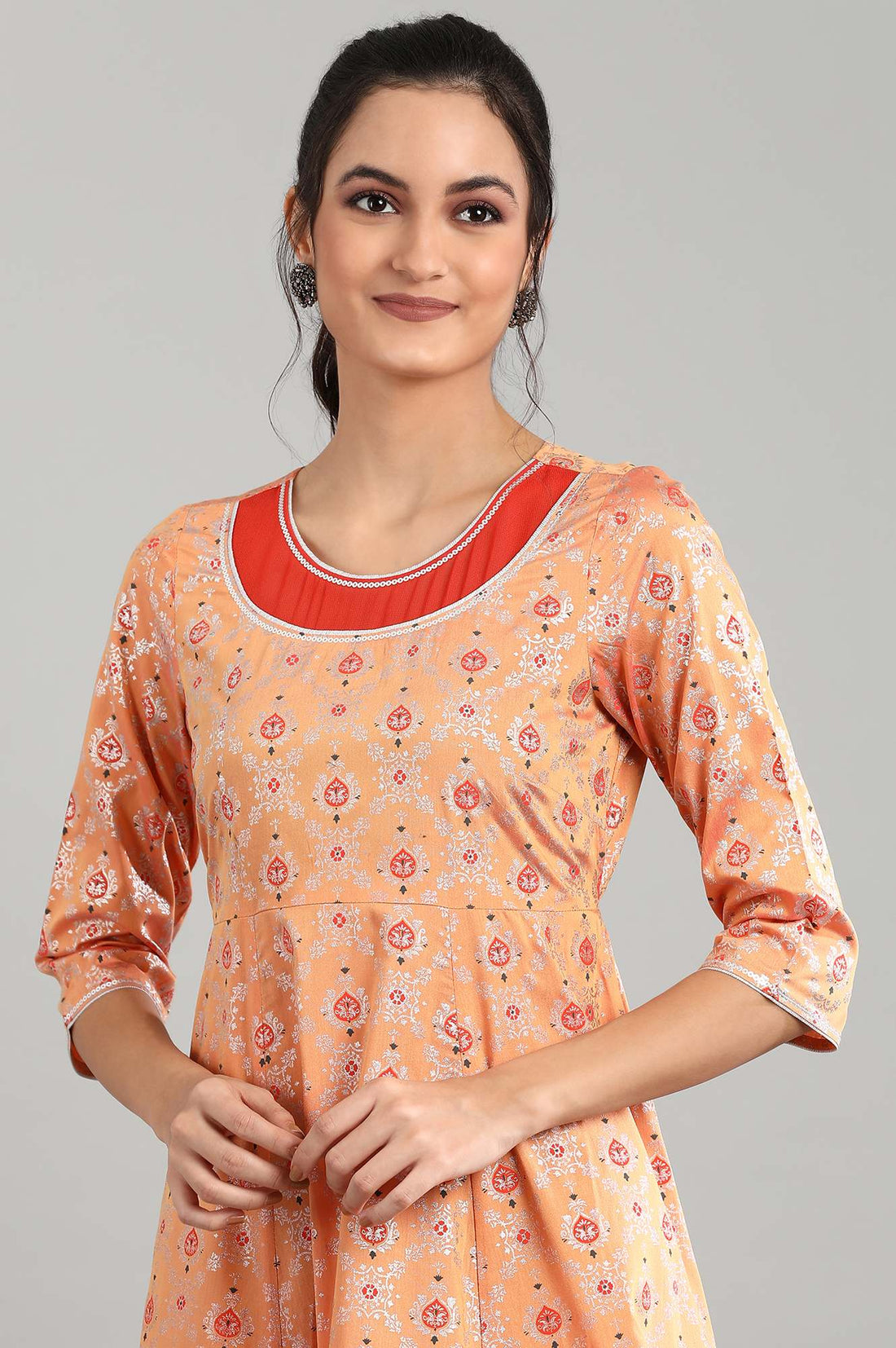 Peach Round Neck Printed kurta