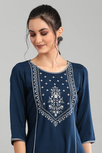 Navy Blue Embroidered kurta in Round Neckline