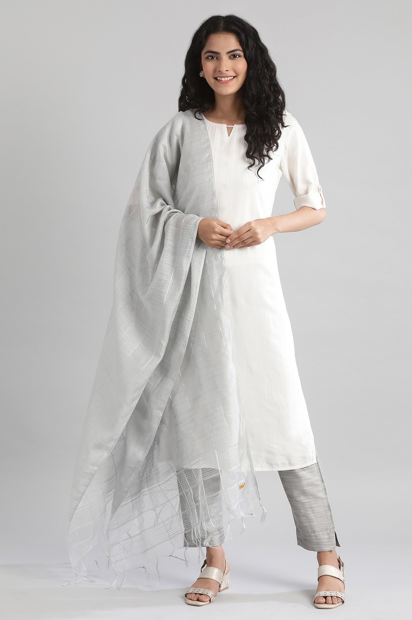 Silver Dupatta