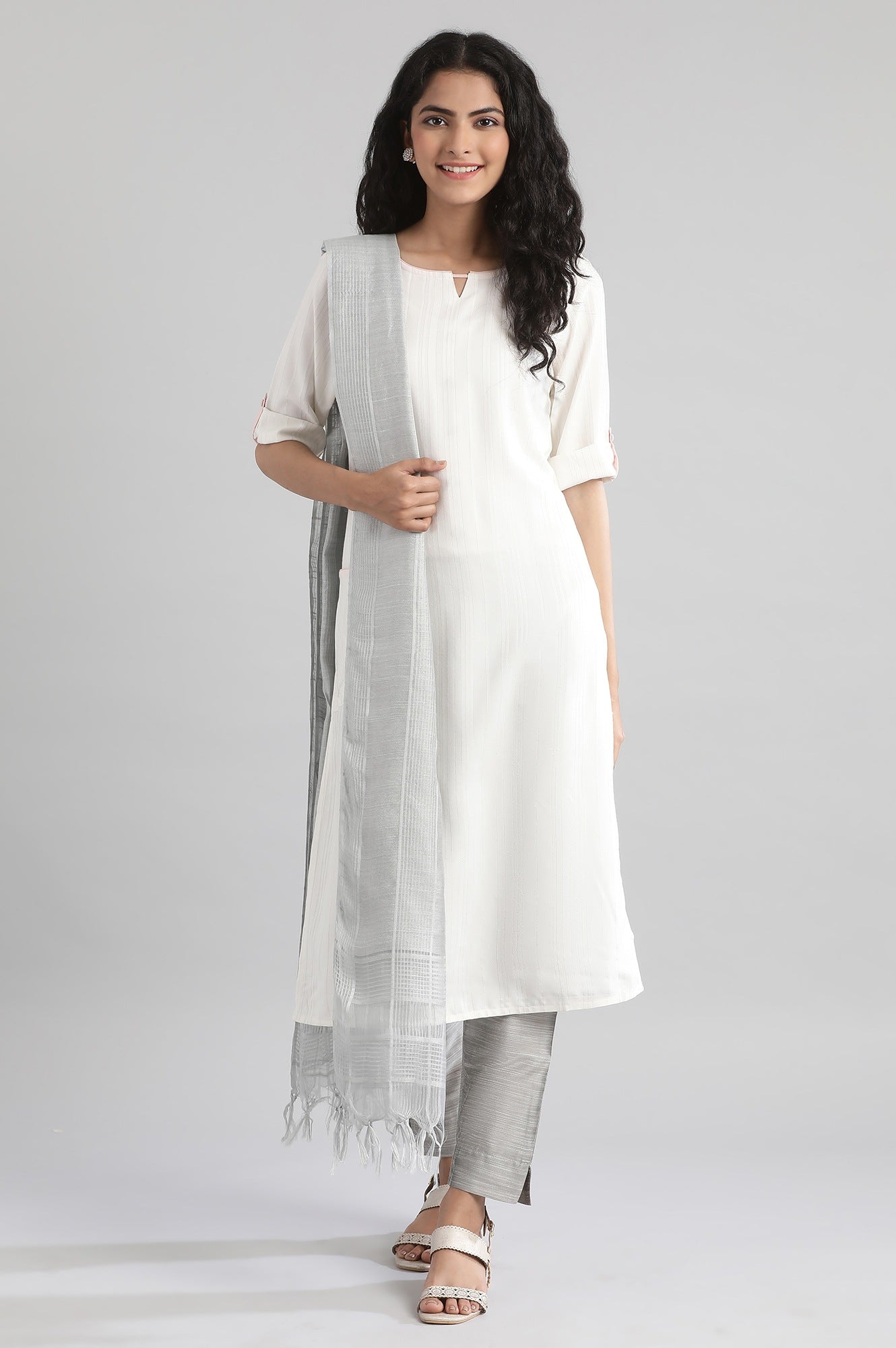 Silver Dupatta