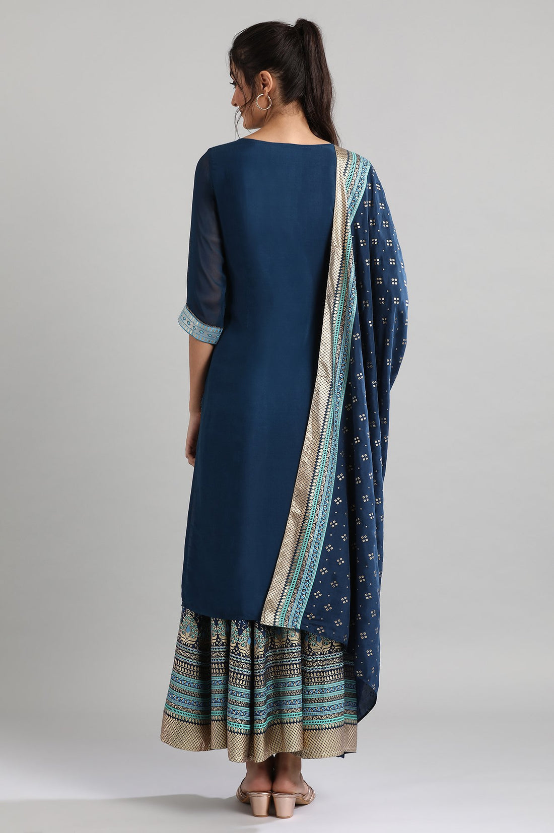 Blue Round Neck Floral Print kurta Set