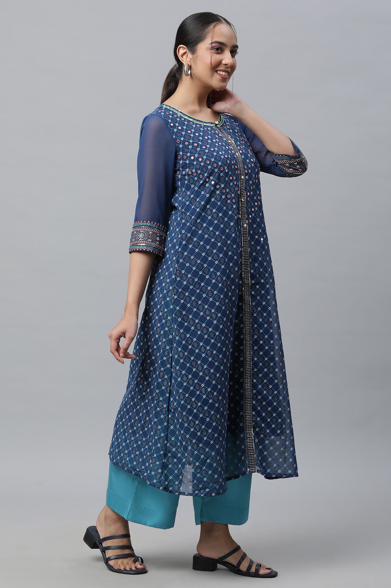 Blue Round Neck Printed kurta Set