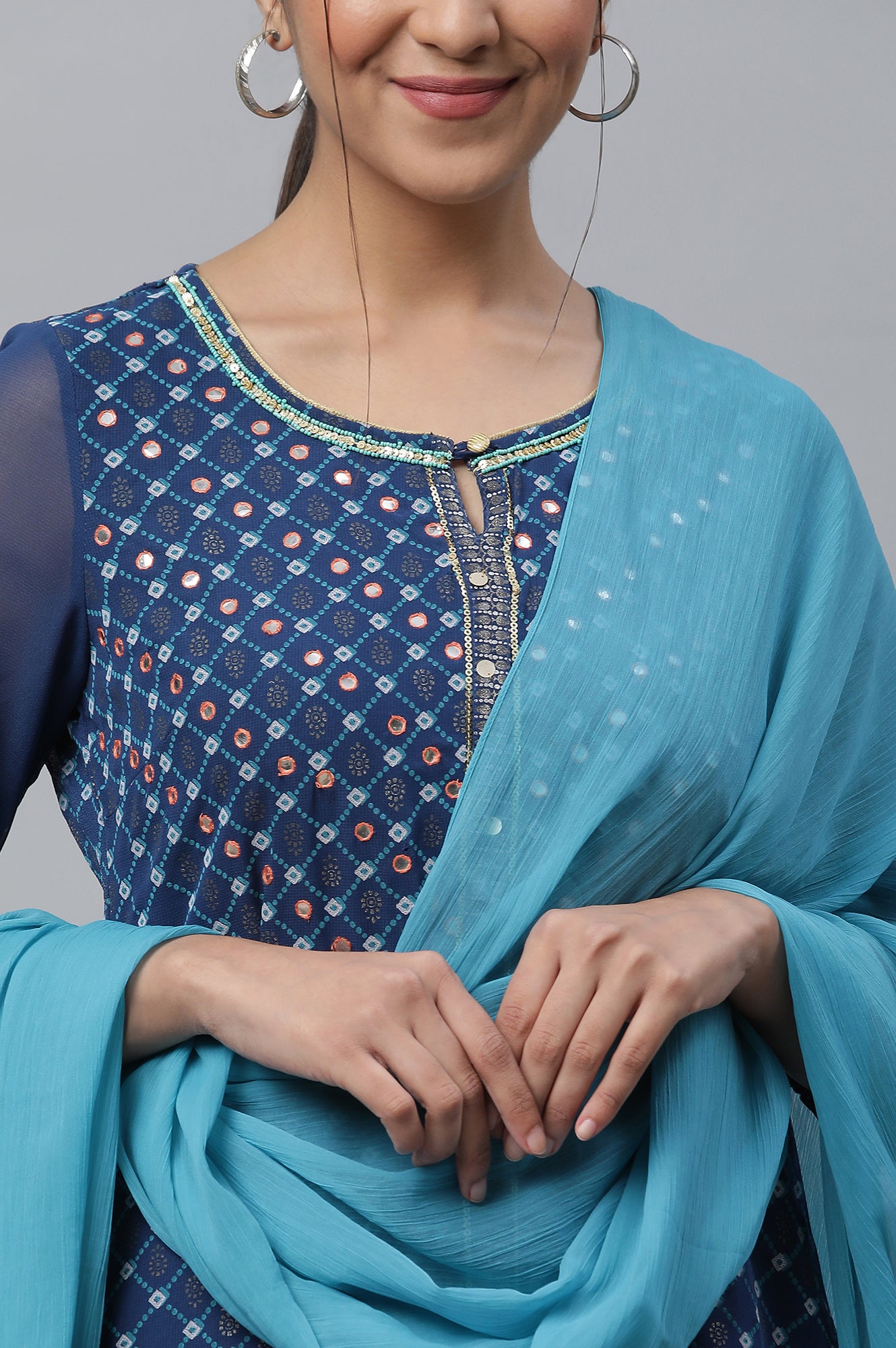 Blue Round Neck Printed kurta Set