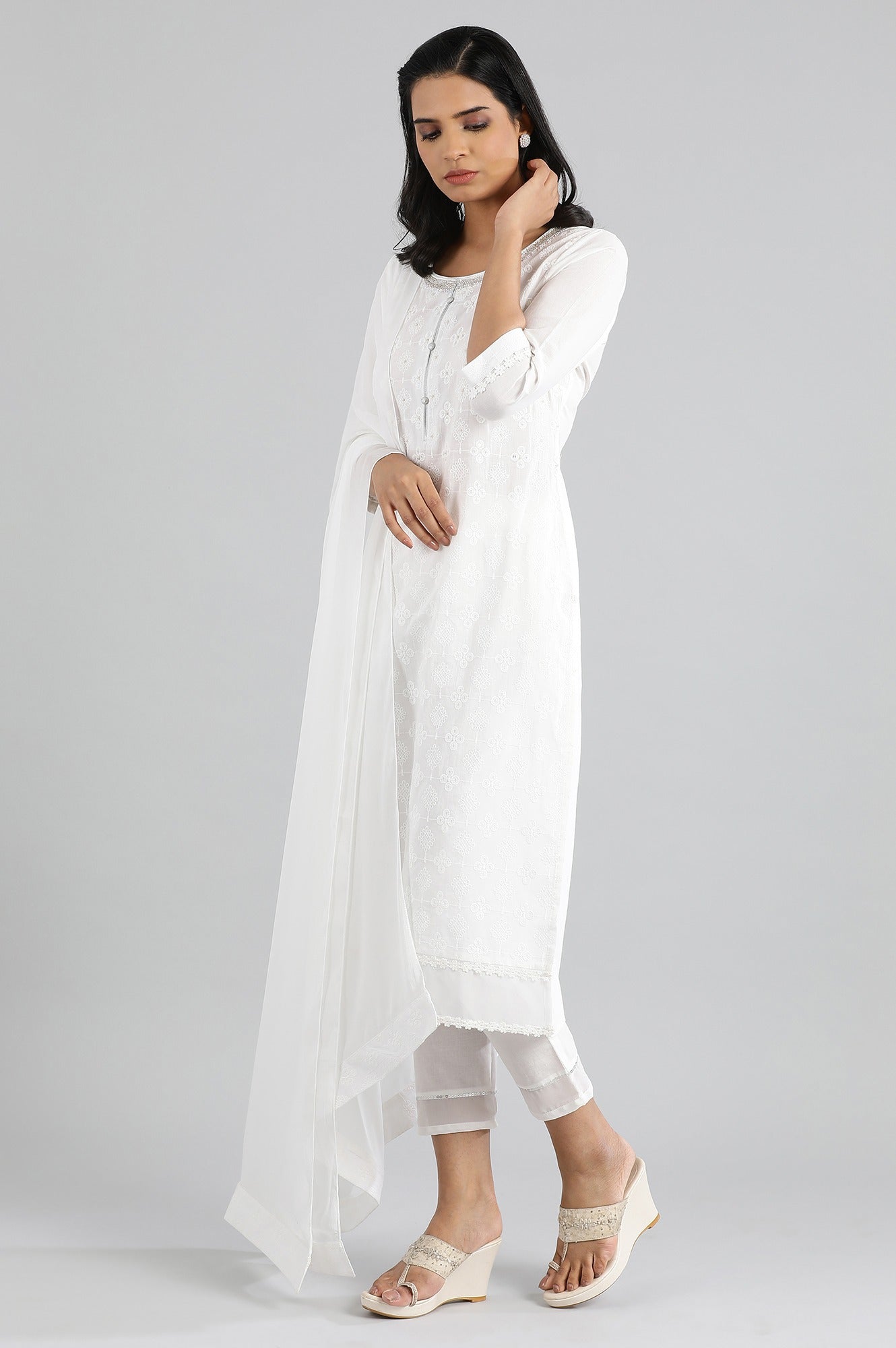 White Round Neck Embroidery kurta Set