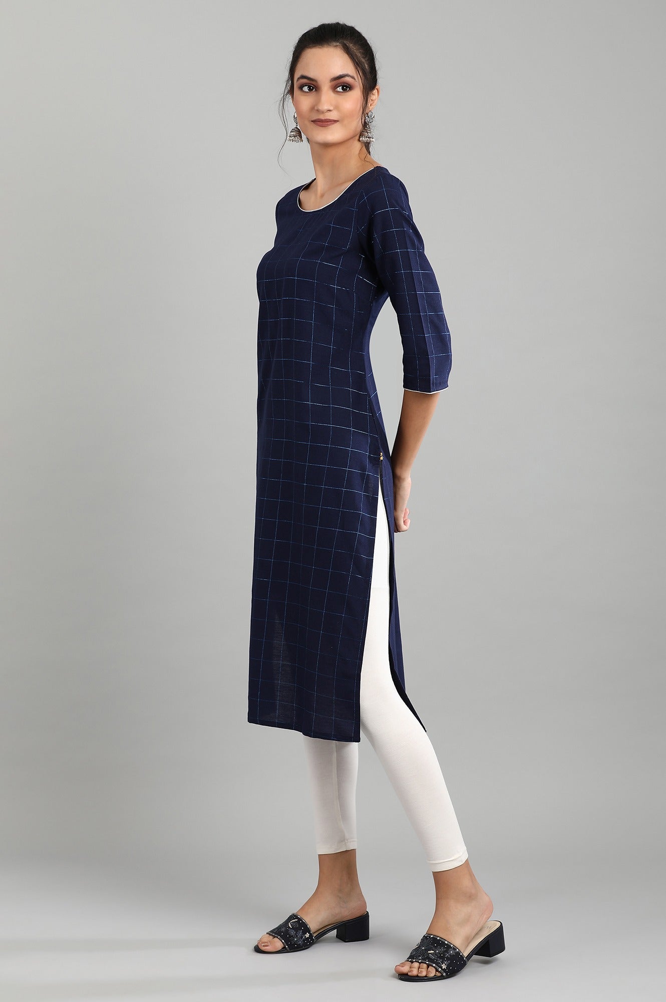 Blue Round Neck Checked kurta