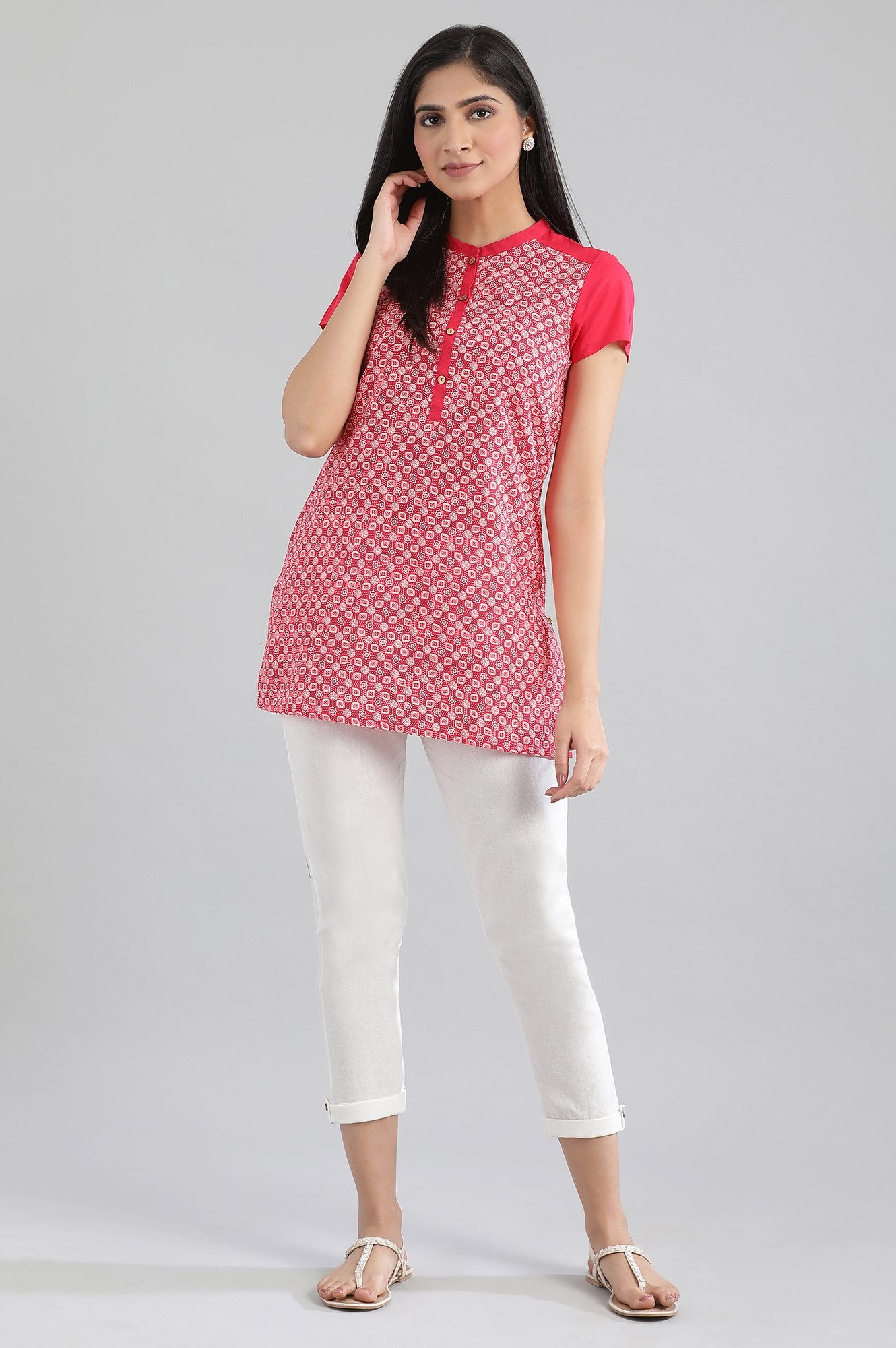 Red Mandarin Collar Printed kurta