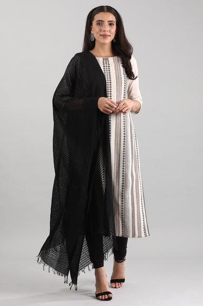 Black Yarn-dyed Dupatta