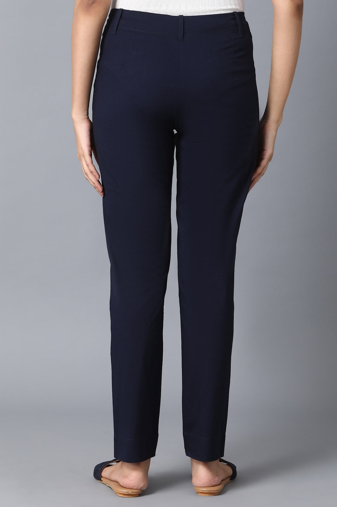 Navy Blue Solid Slim Fit Cotton Pants With Front Zip Closure