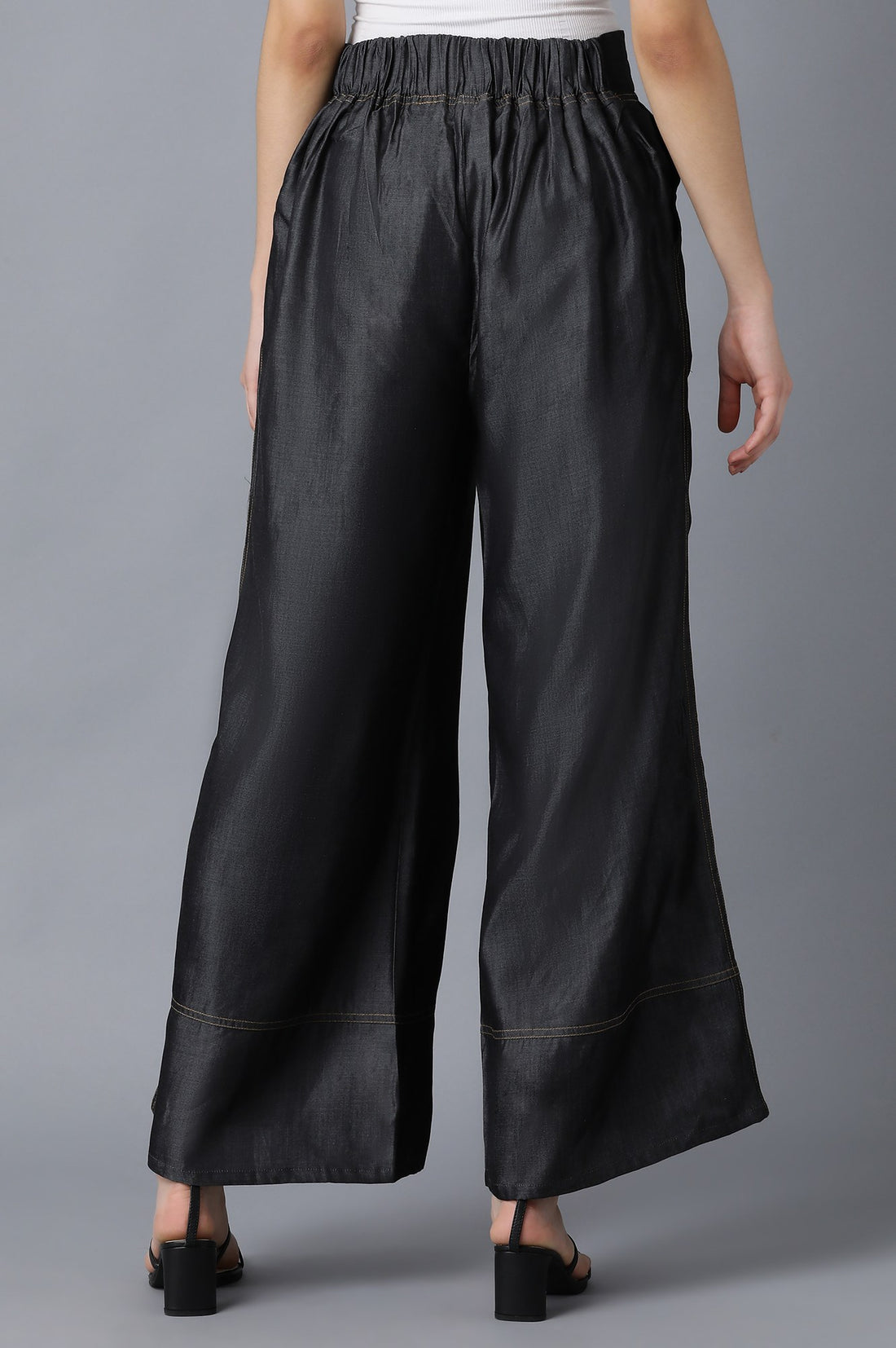 Black Solid Flared Denim Palazzo With Front Buttons