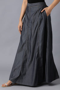 Black Solid Flared Denim Skirt With Side Pockets