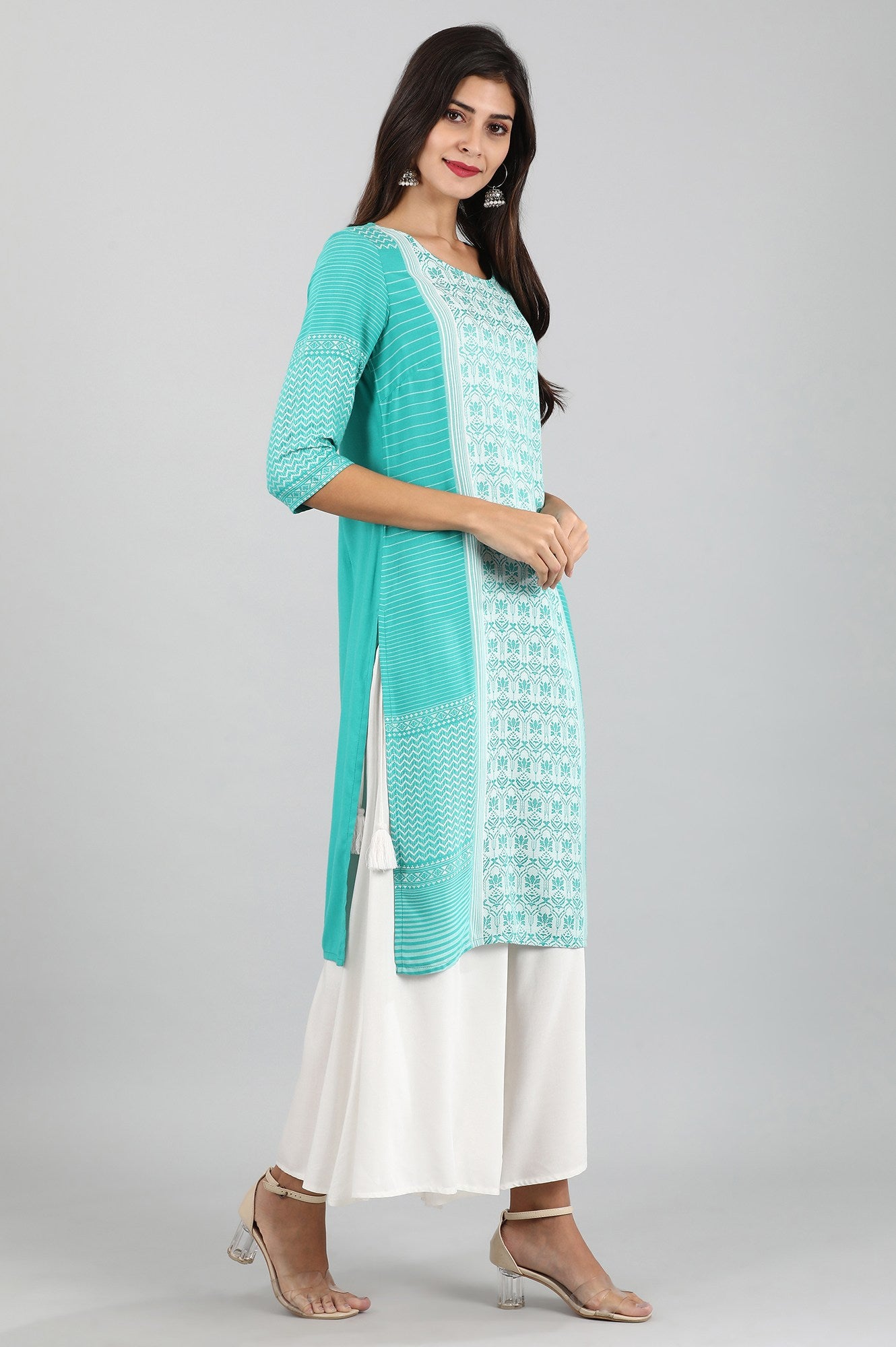 Blue Round Neck Yarn-dyed Liva kurta