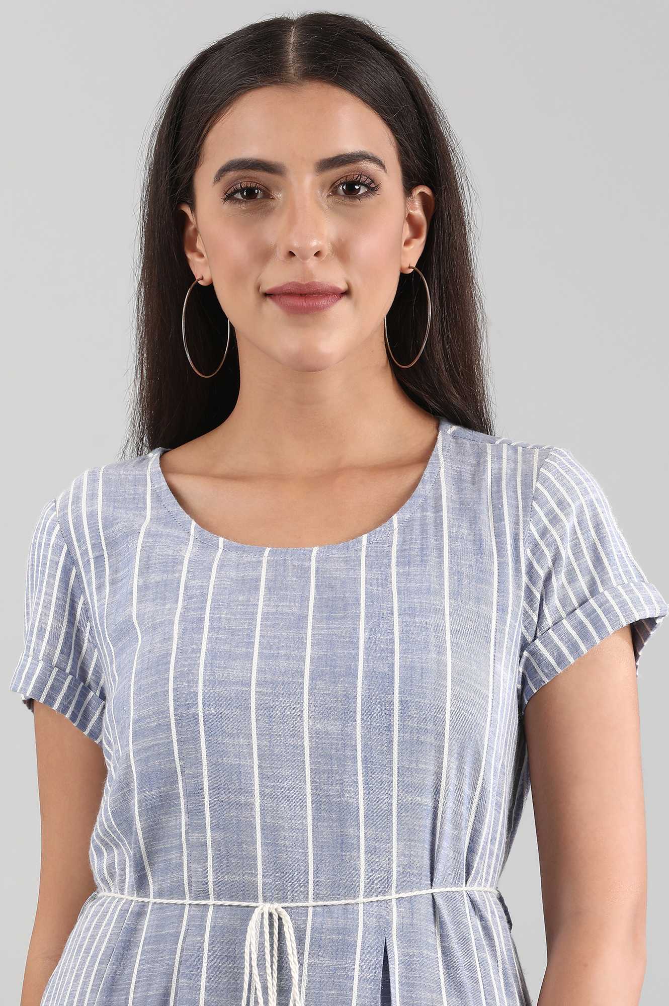 Blue Round Neck Striped Liva kurta