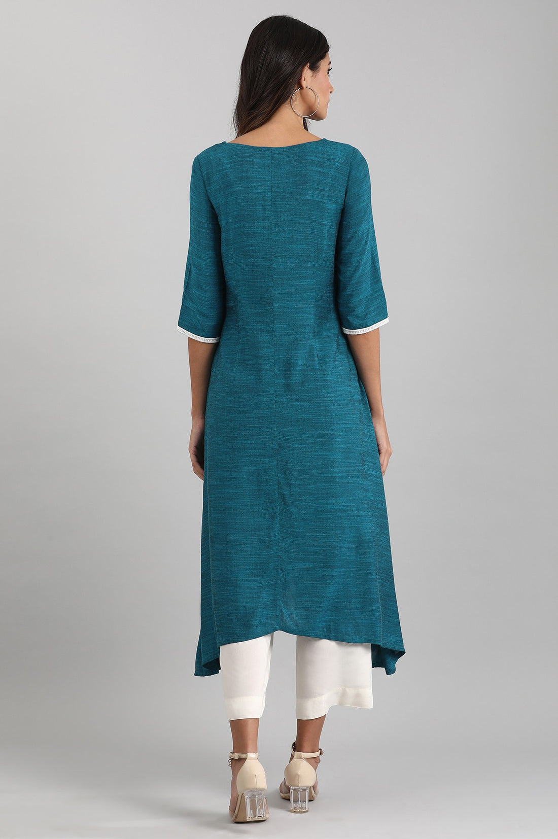 Blue V-Neck Yarn-dyed Liva kurta