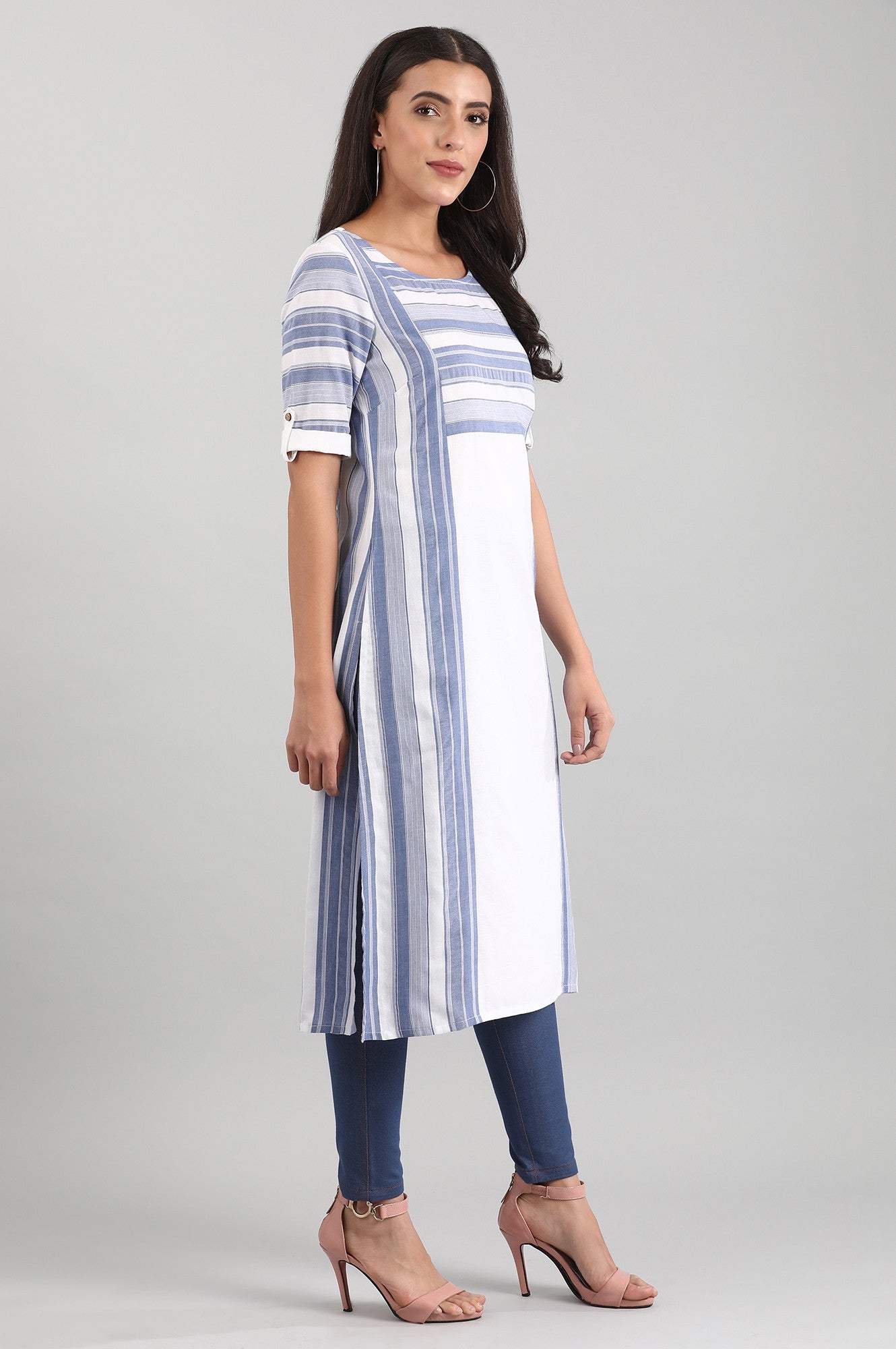 Disha Patani Yarn-dyed kurta