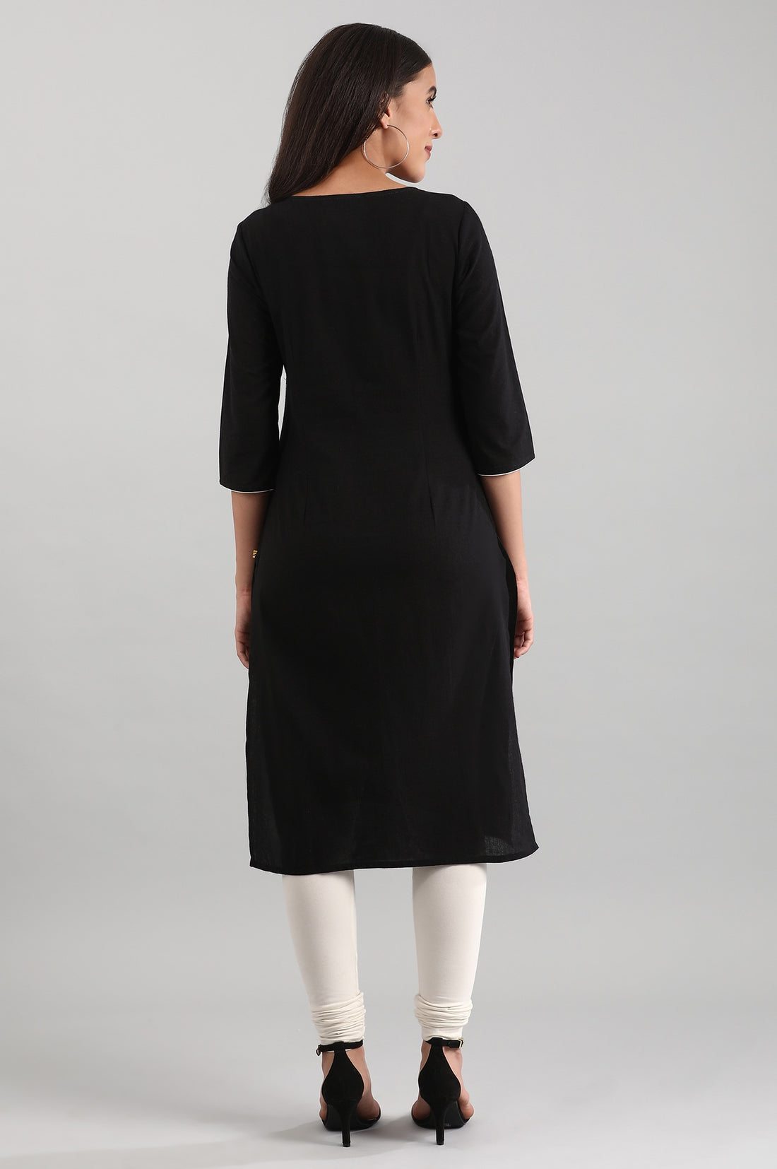 Black Yarn-Dyed Square Neck kurta