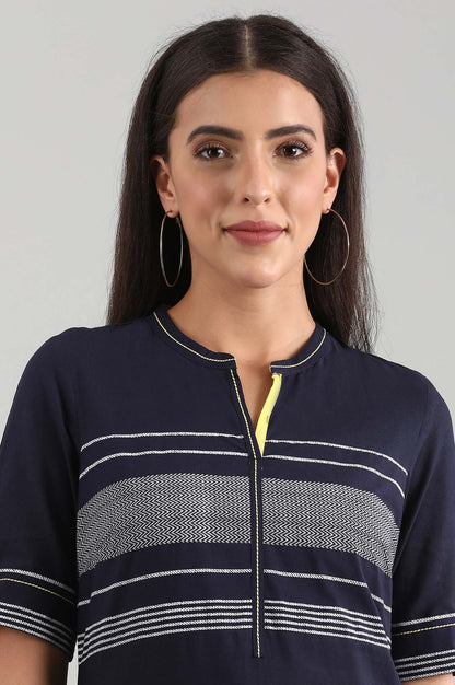 Blue Band Collar Printed kurta