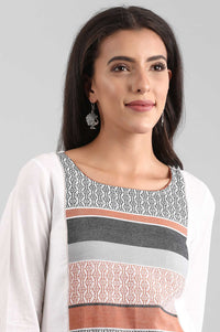 White Round Neck Yarn-dyed kurta
