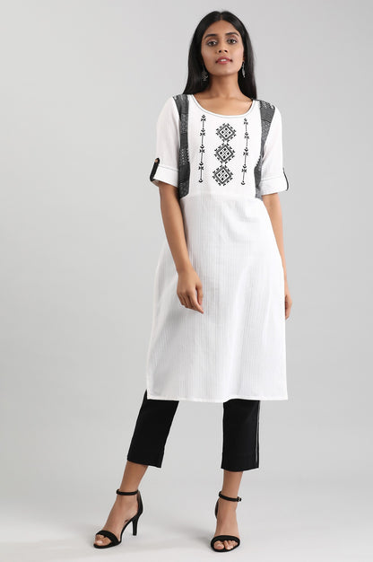 White Round Neck Yarn-dyed kurta