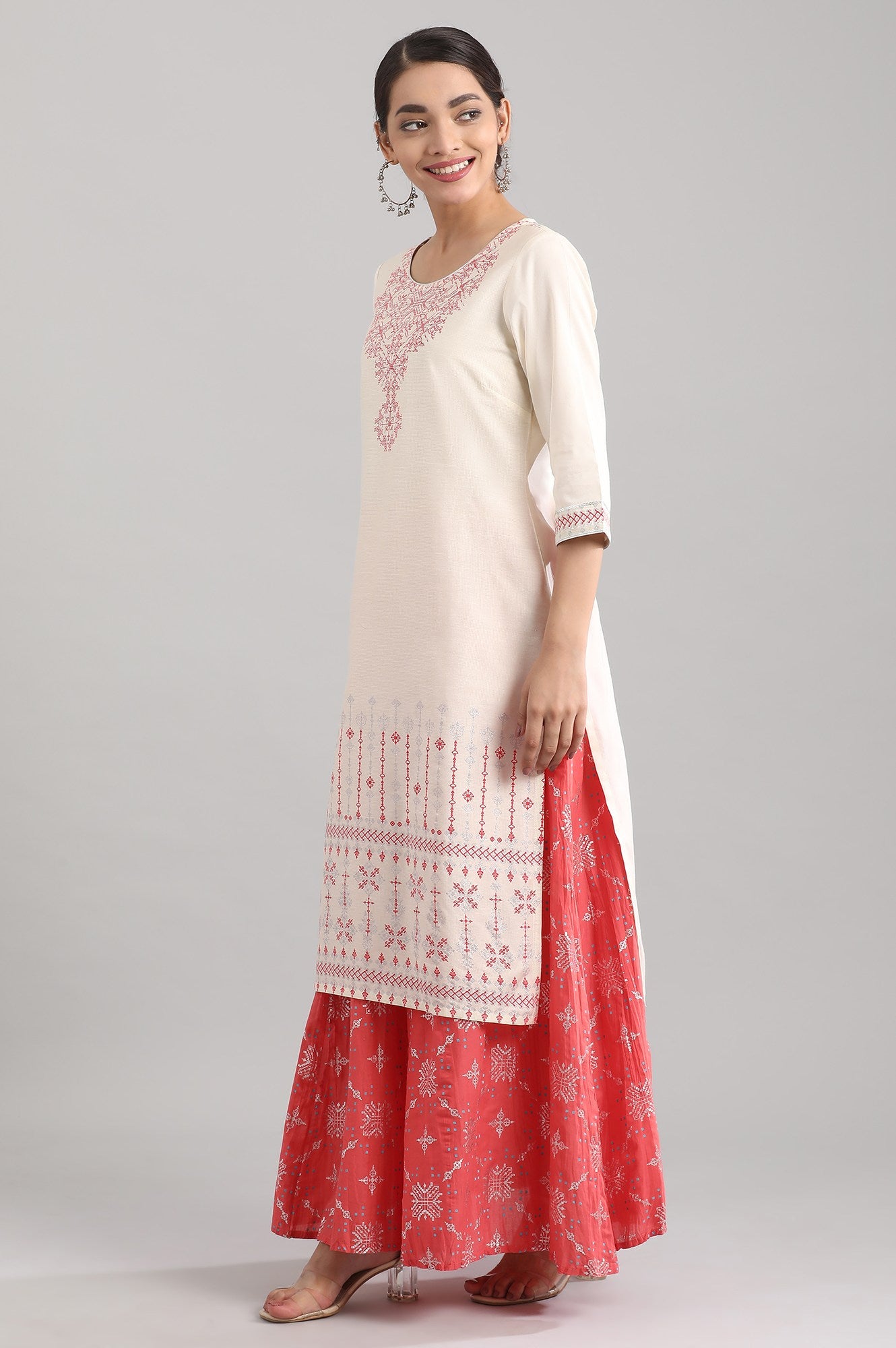 Off-White Round Neck Printed kurta