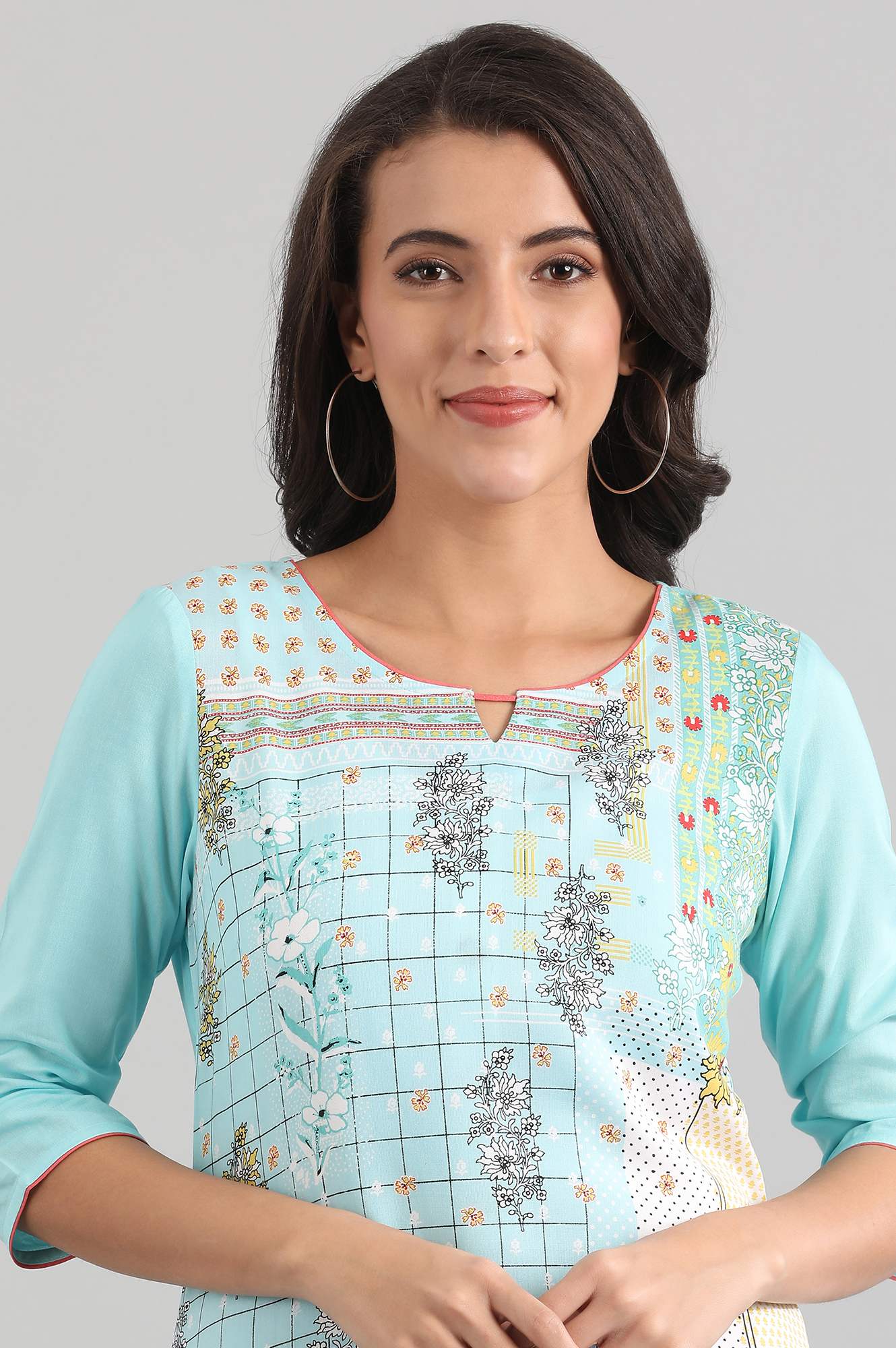 Blue Round Neck Printed Liva kurta