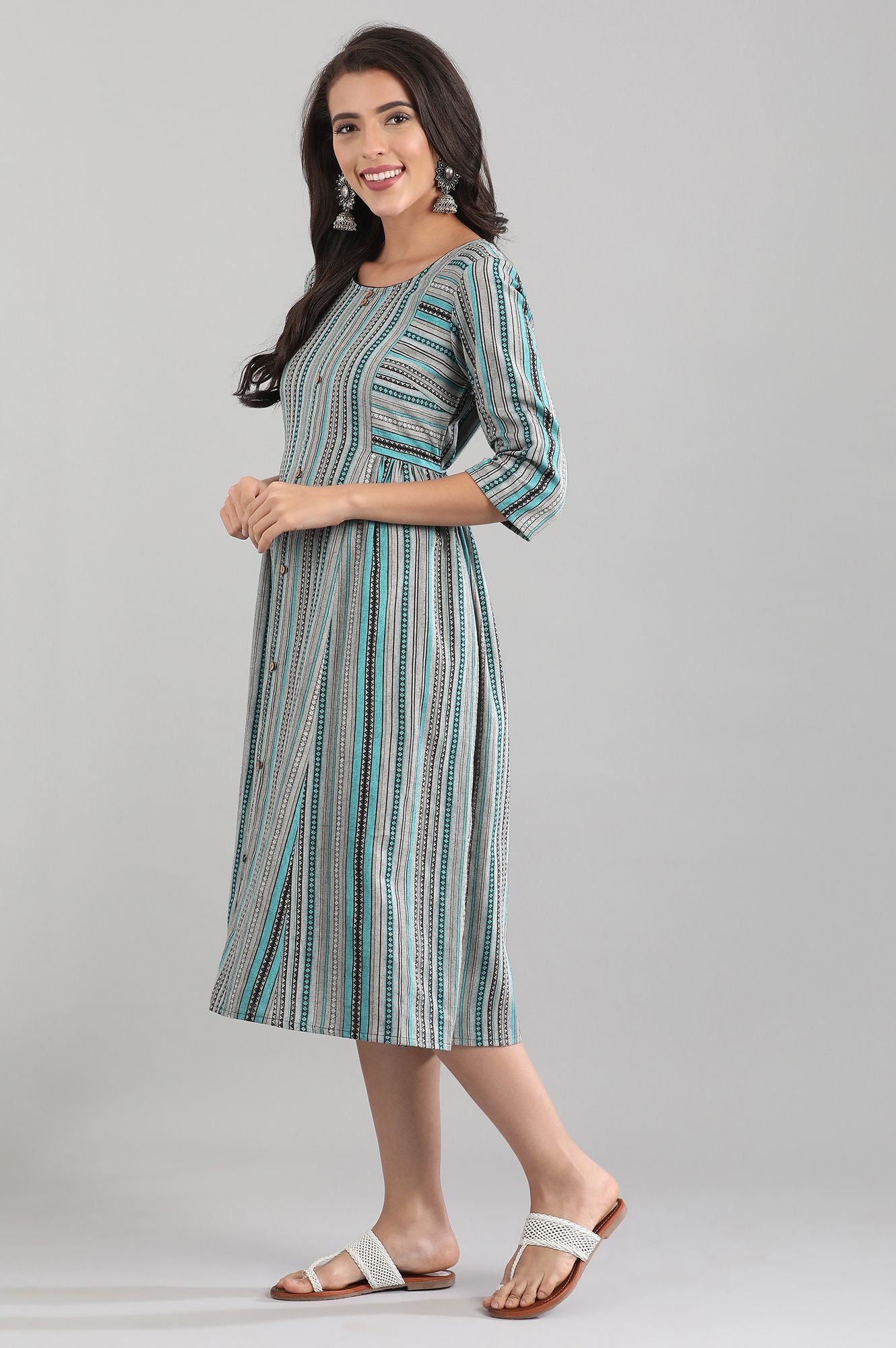 Grey Round Neck Yarn-dyed Dress