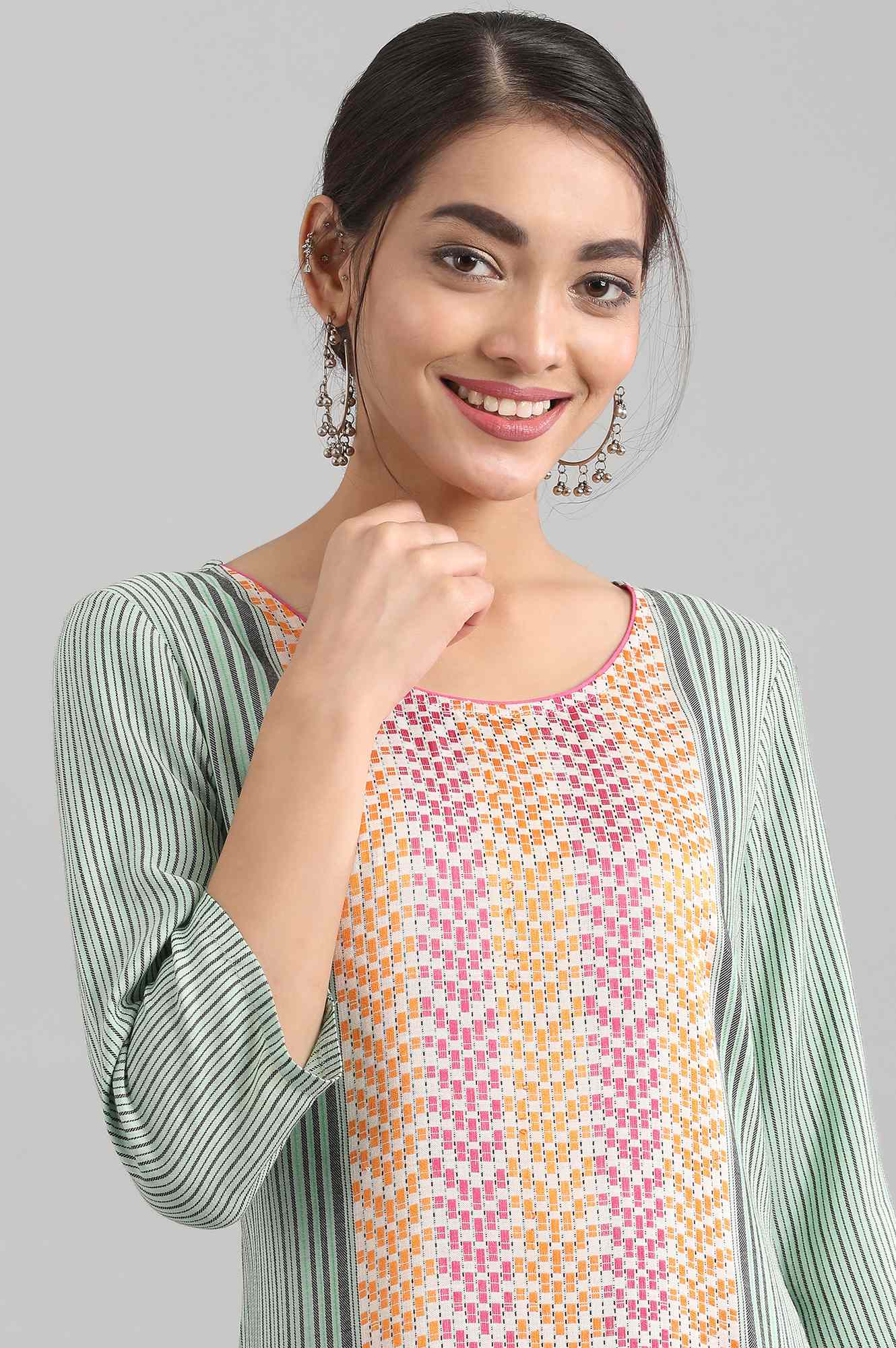 Green Round Neck Yarn-dyed Liva kurta