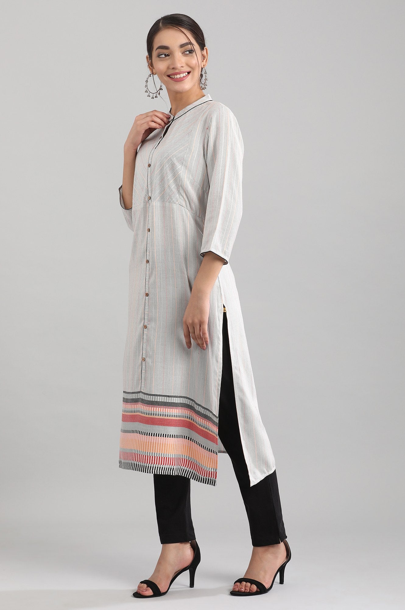 Grey Round Neck Yarn-dyed Liva kurta