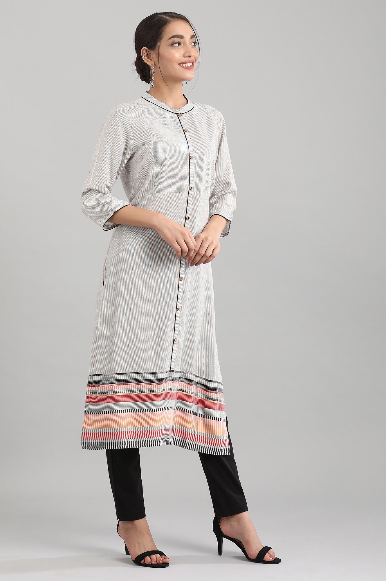 Grey Round Neck Yarn-dyed Liva kurta