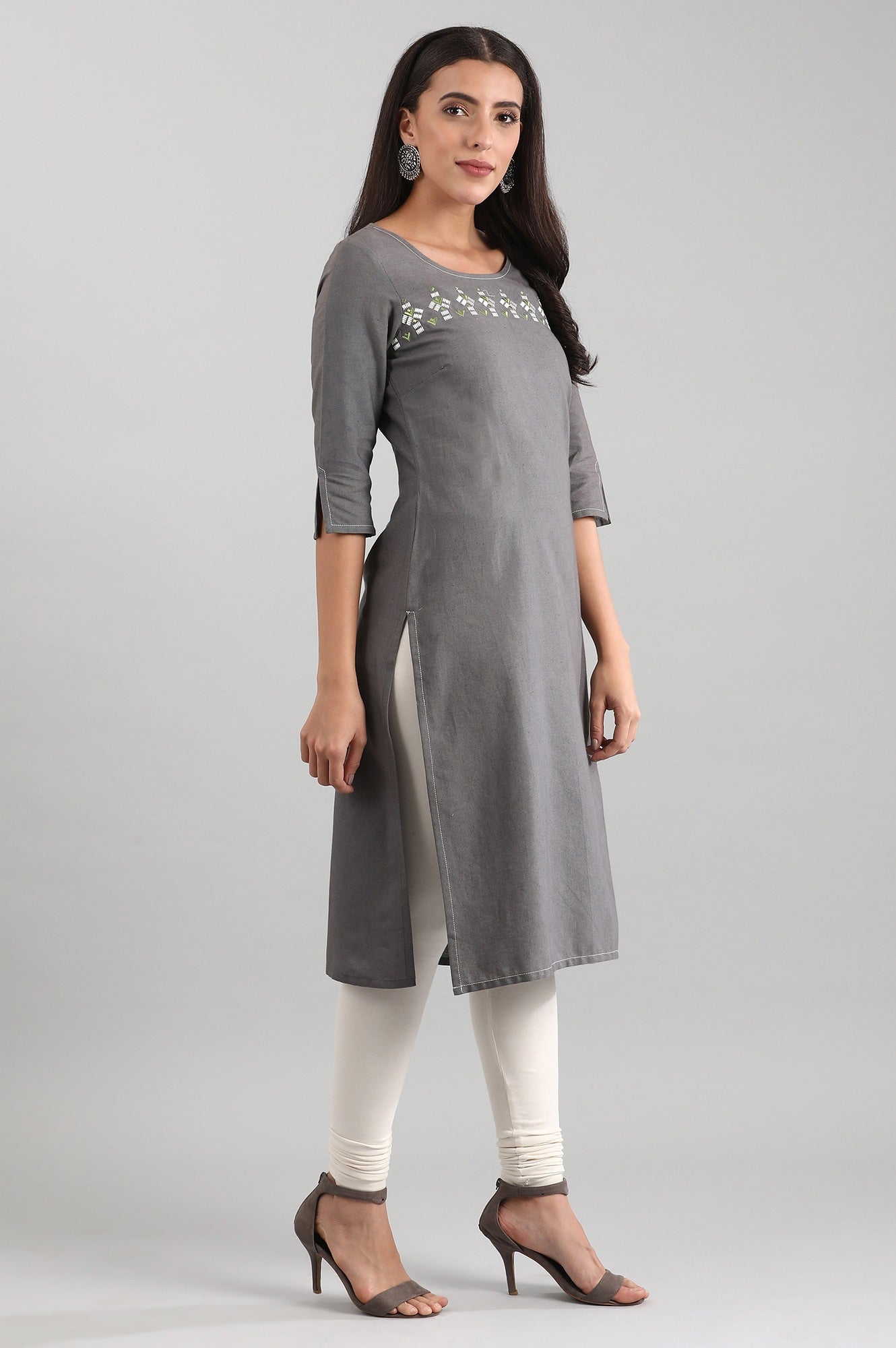 Grey Round Neck Solid kurta