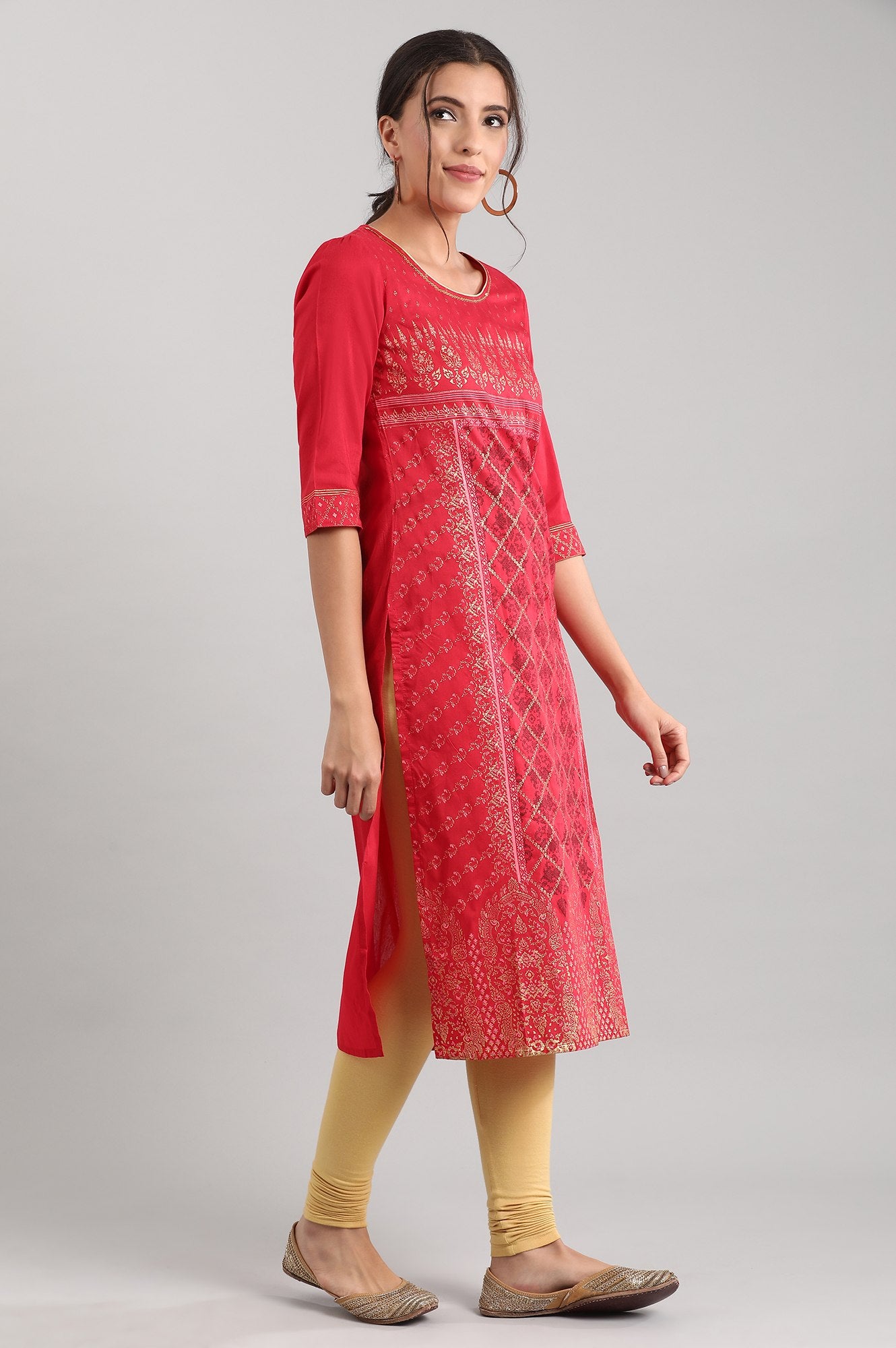 Red Round Neck Printed kurta