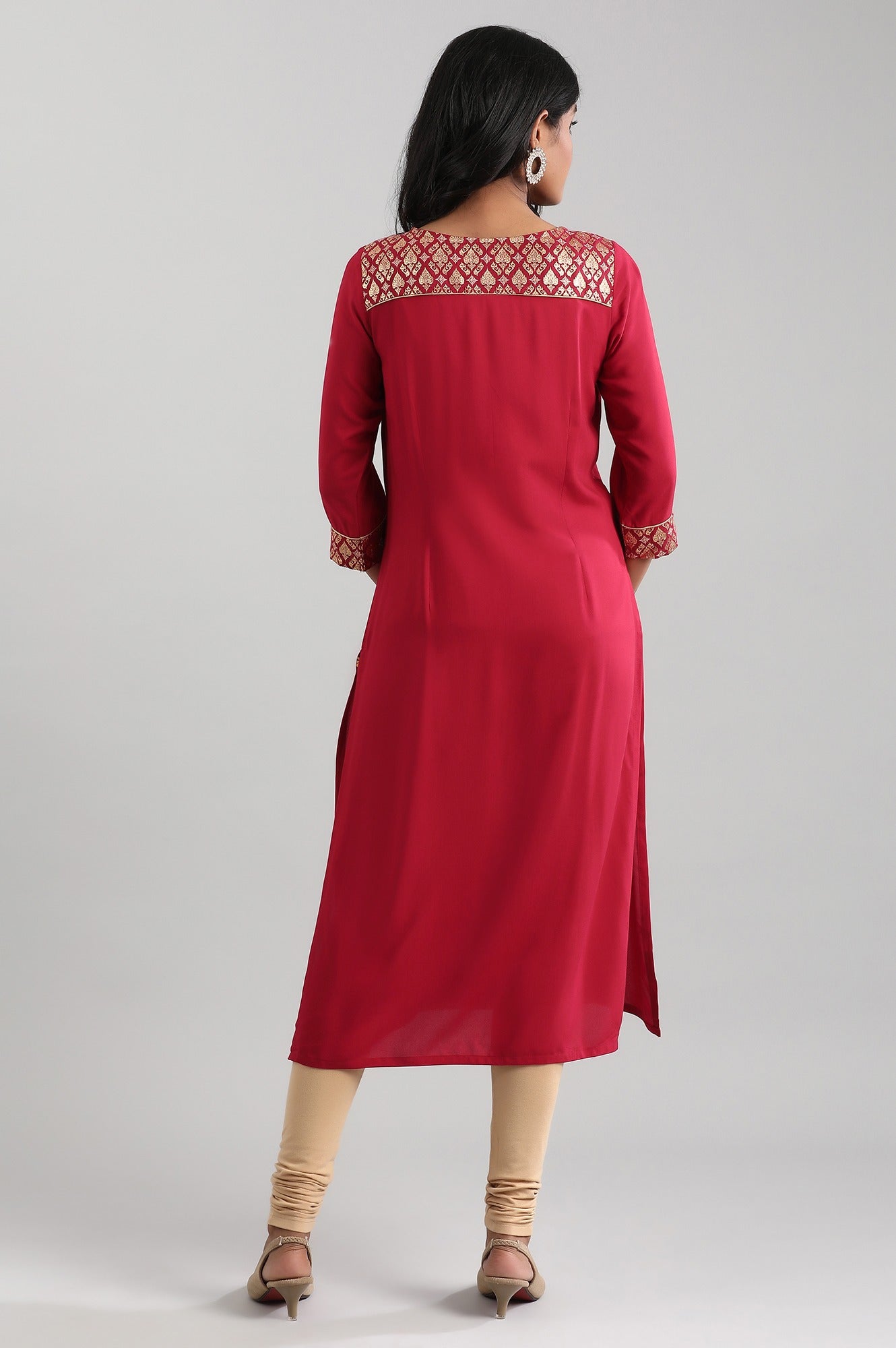 Red Round Neck Printed Liva kurta