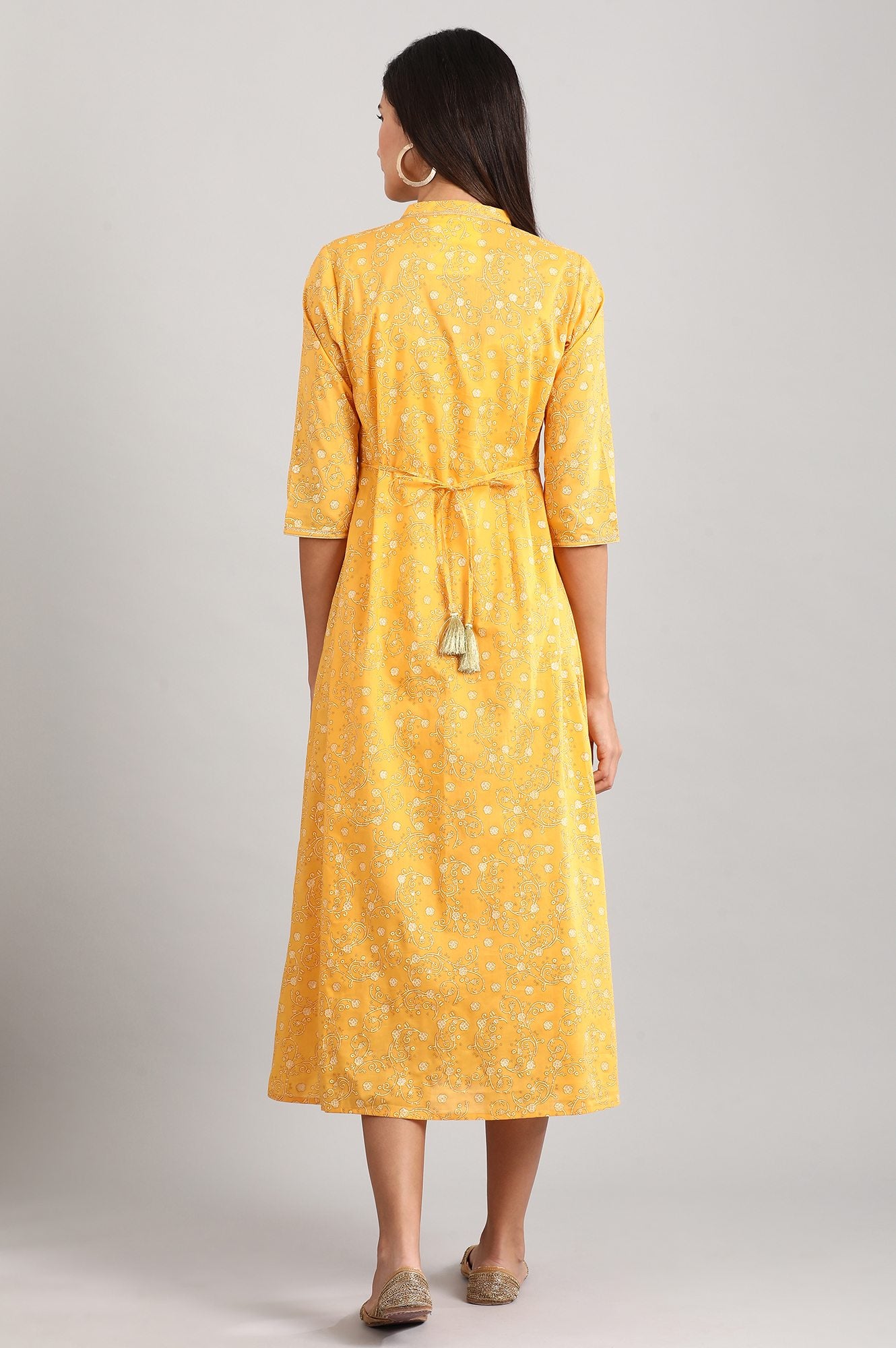 Yellow Band Collar Printed Dress