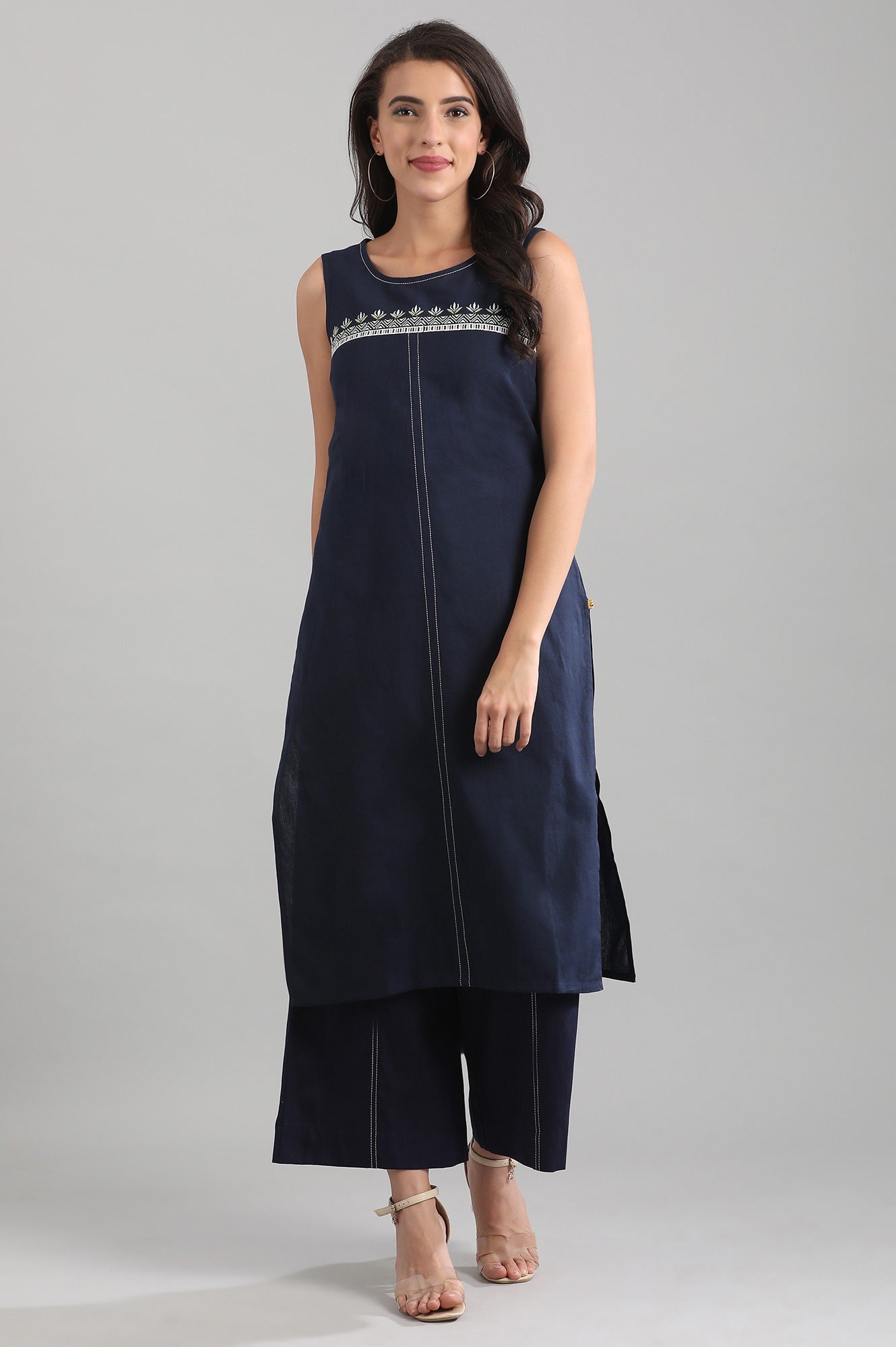 Blue Round Neck Yarn-dyed kurta