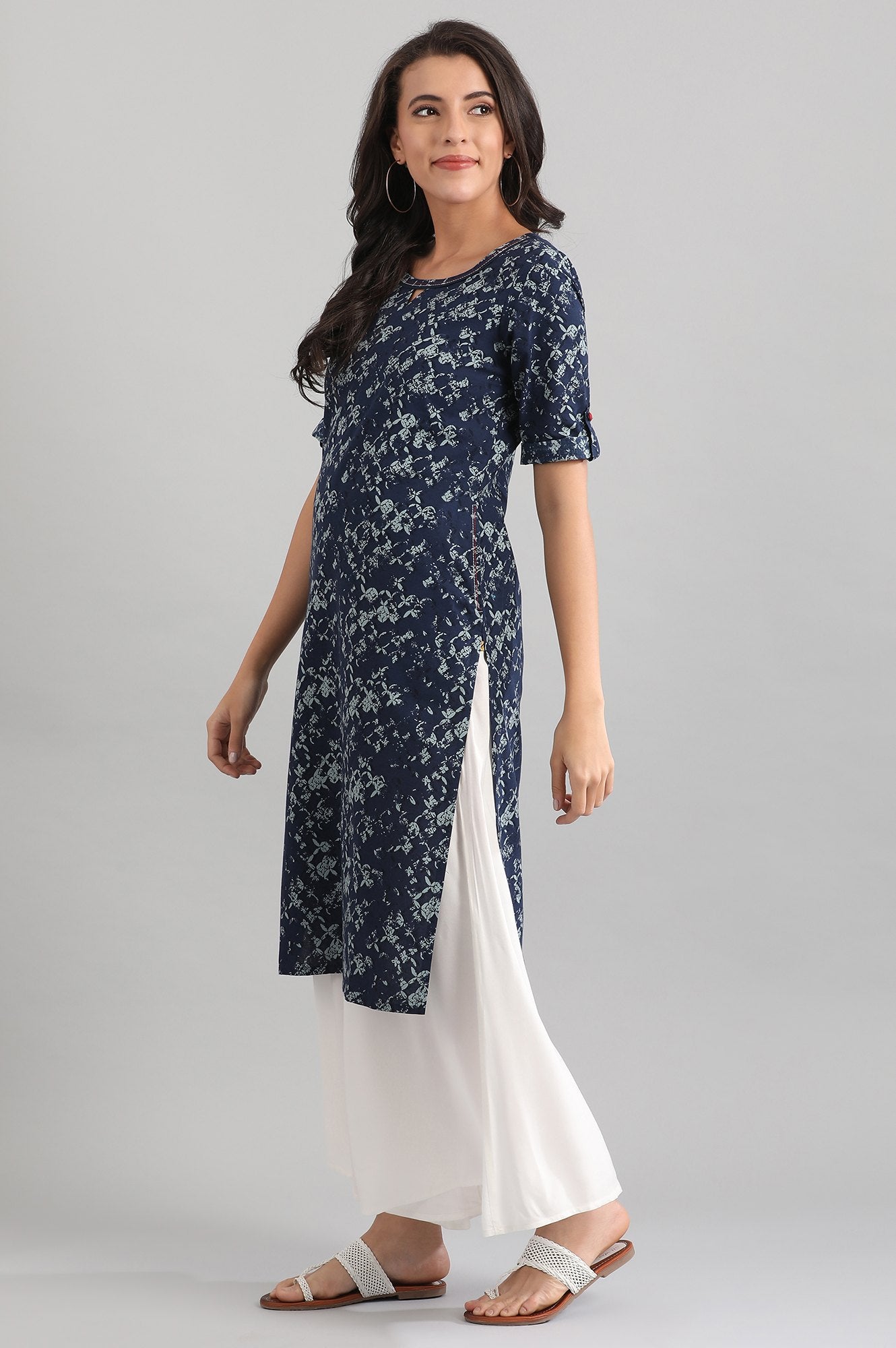 Blue Round Neck Printed kurta