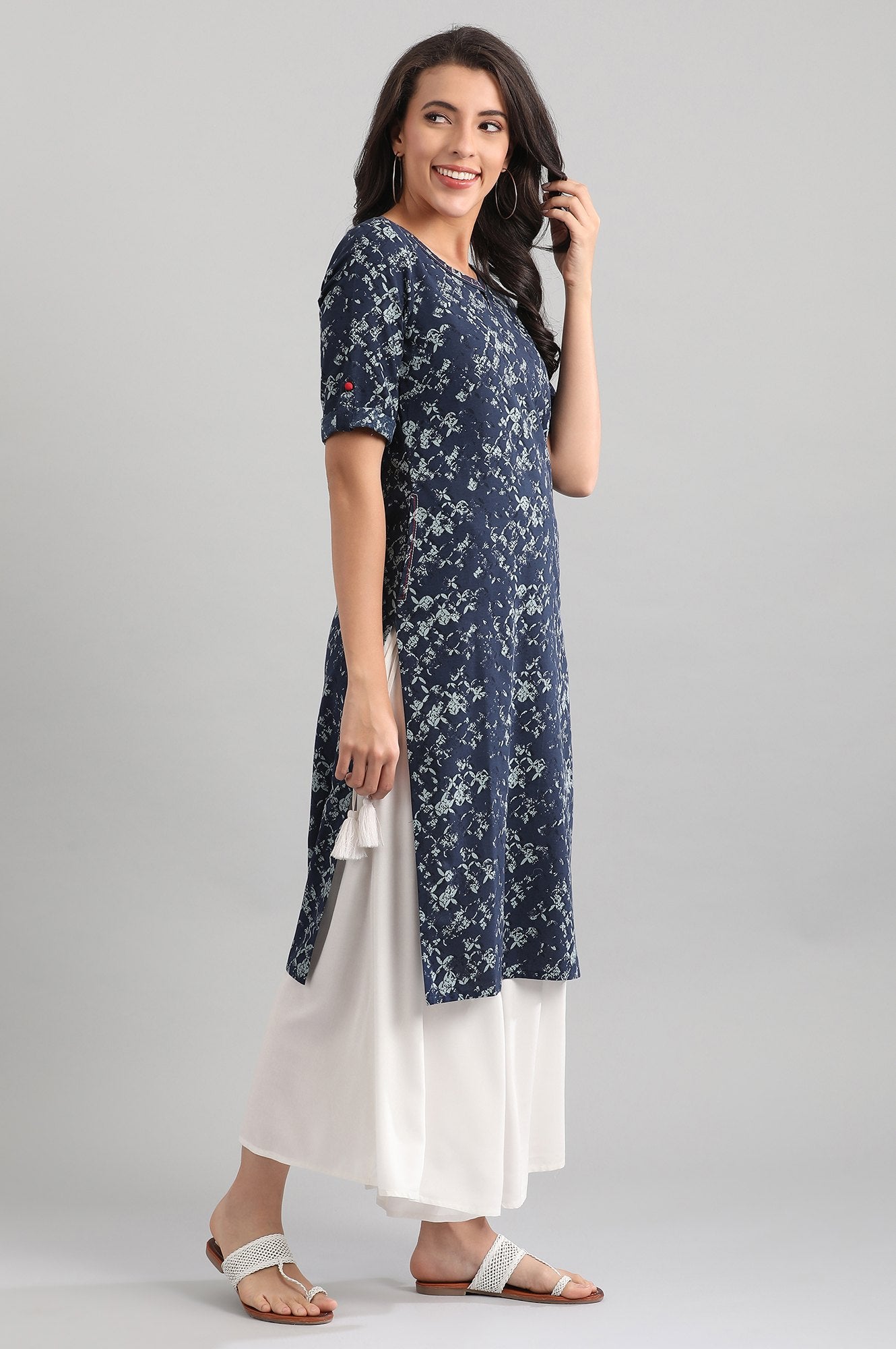 Blue Round Neck Printed kurta