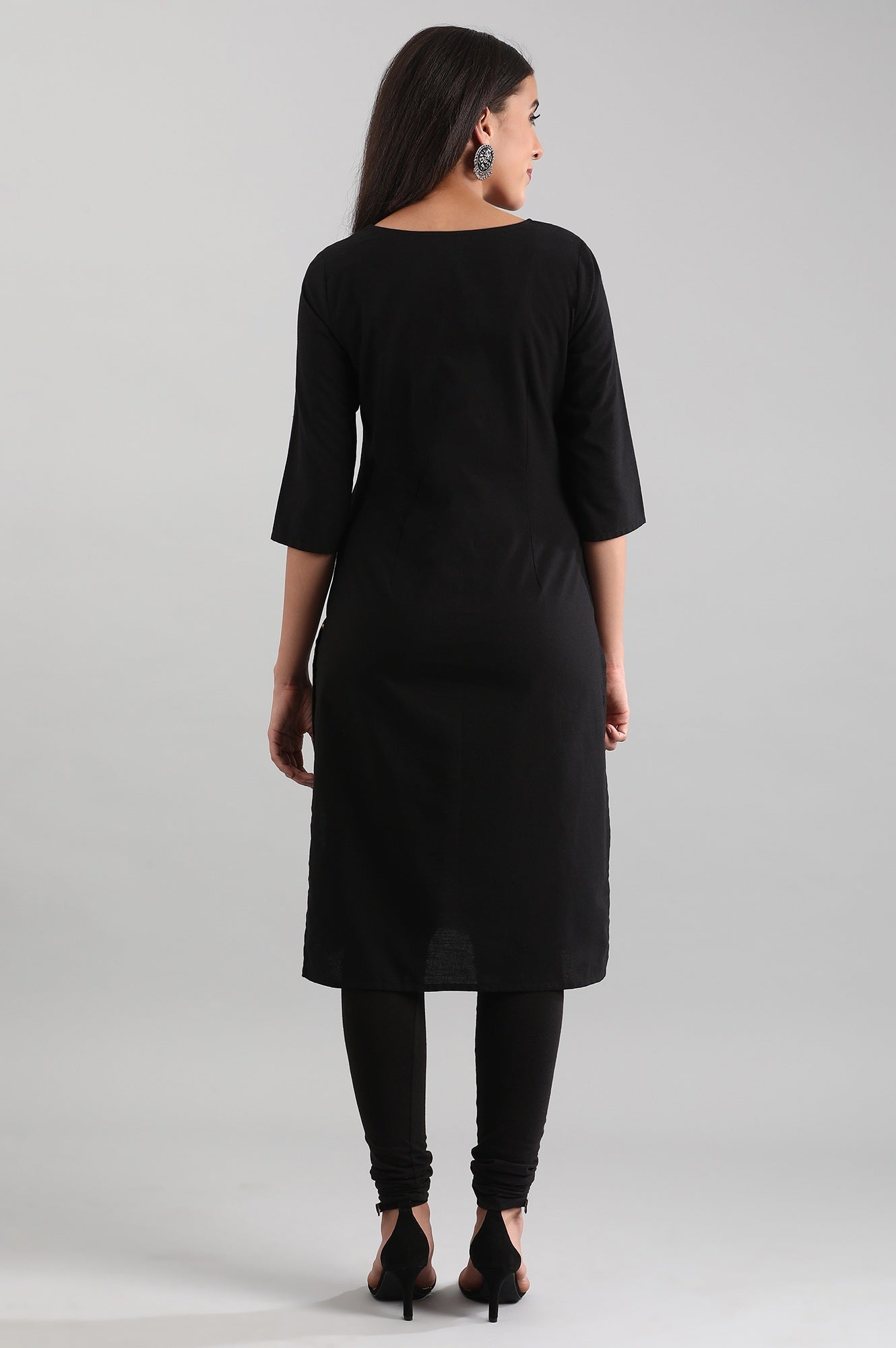 Black Round Neck Yarn-dyed kurta